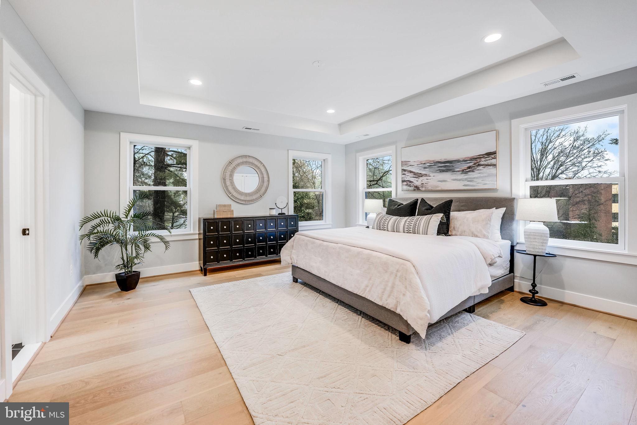 GREENWAY DOWNS - Residential