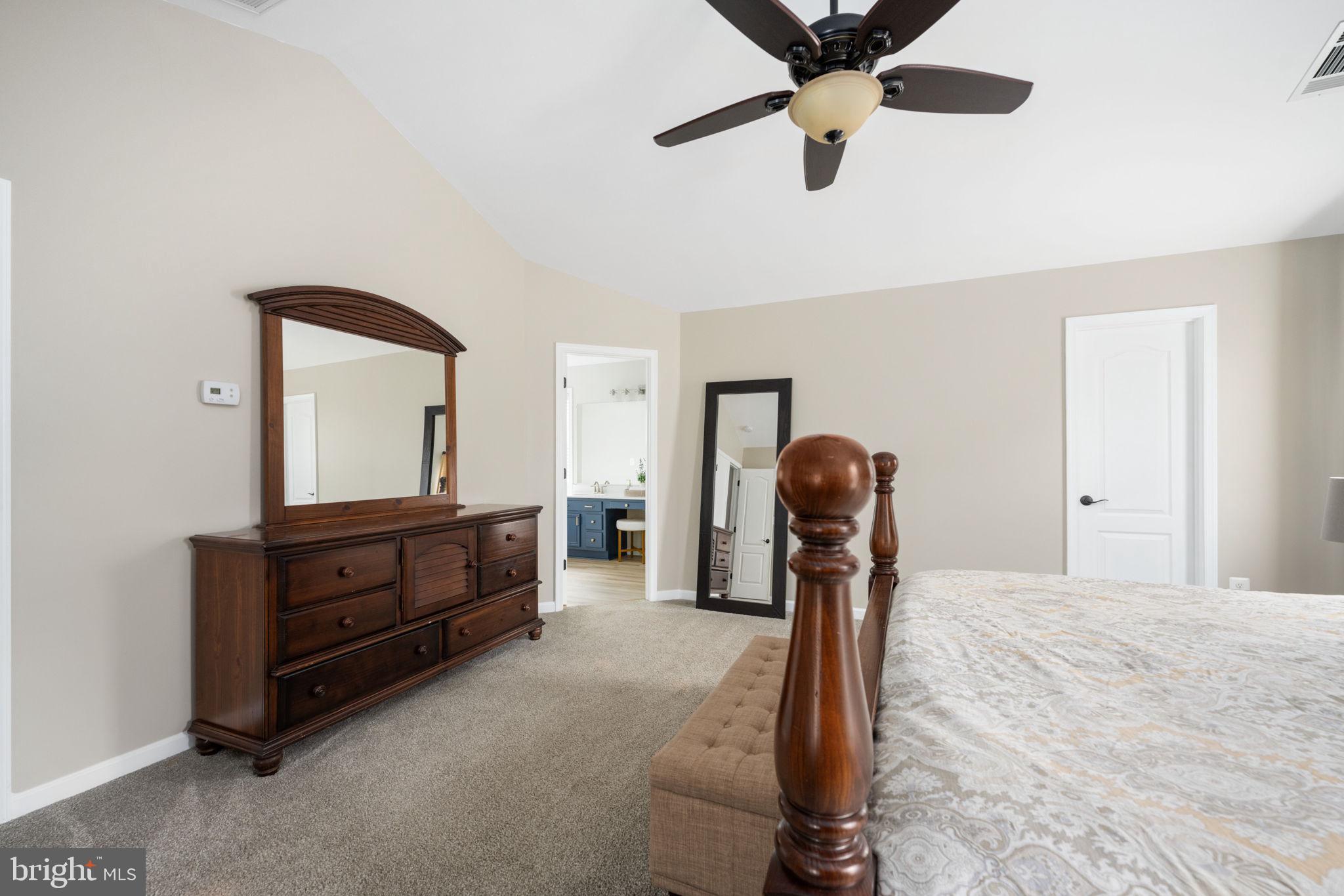 WALNUT HILLS - Residential