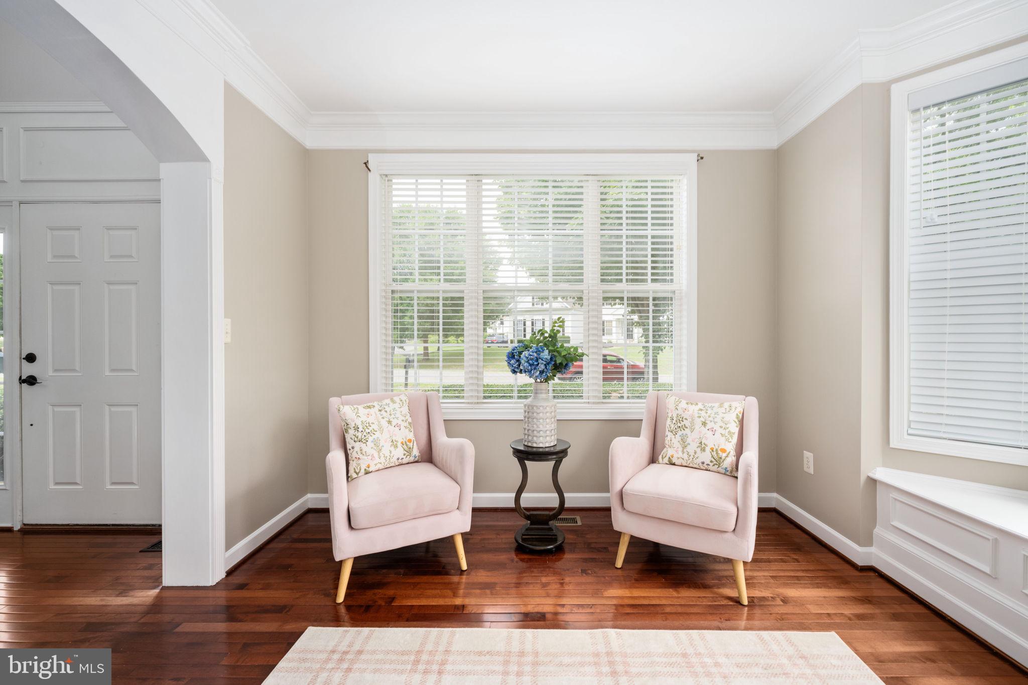 WALNUT HILLS - Residential