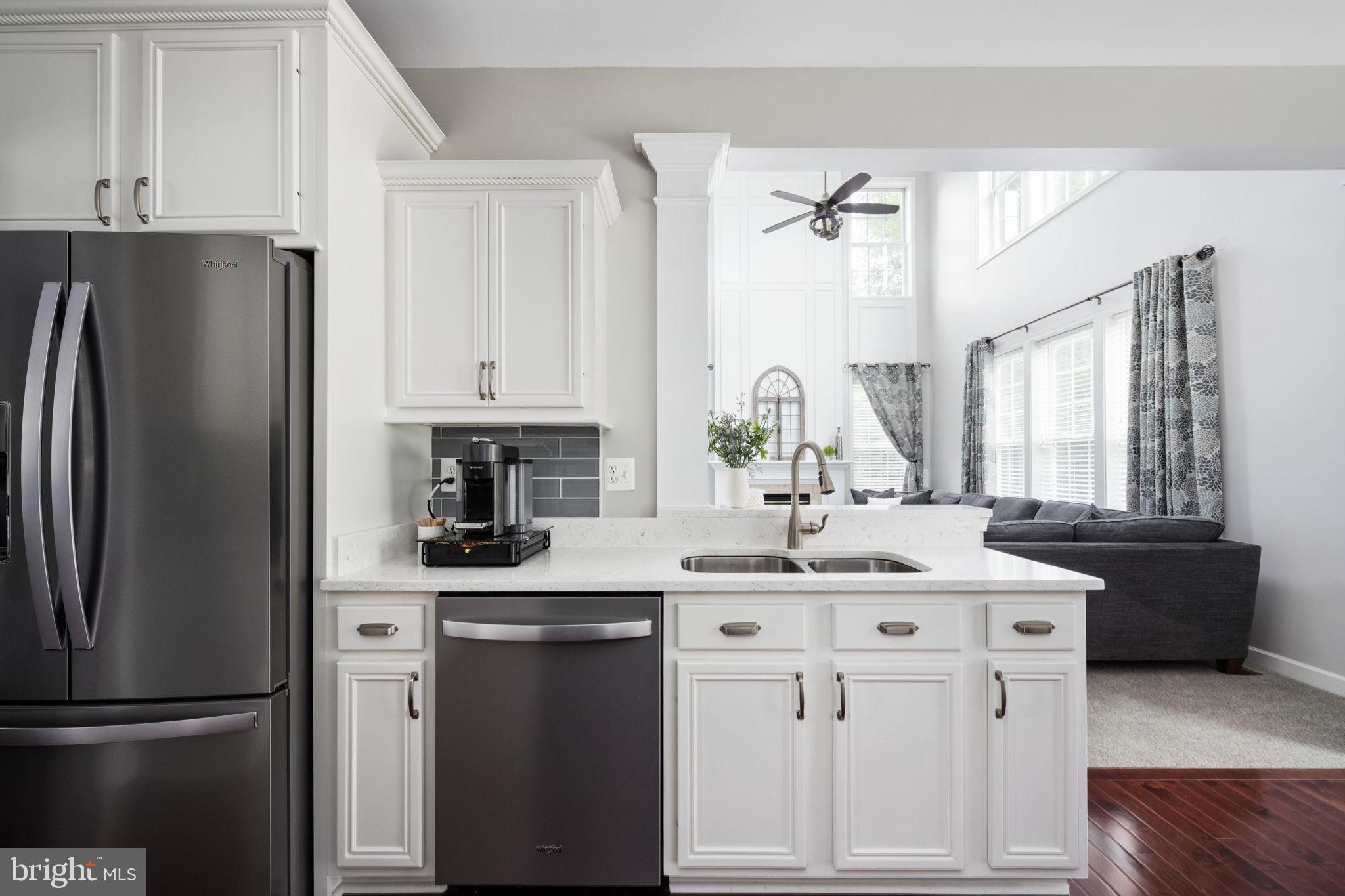 WALNUT HILLS - Residential