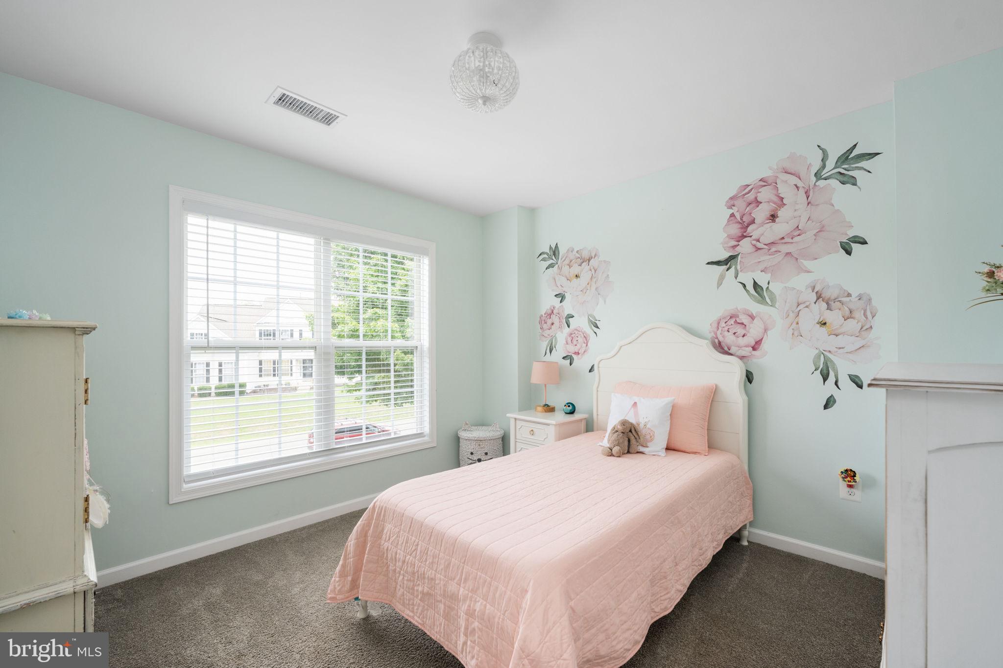 WALNUT HILLS - Residential