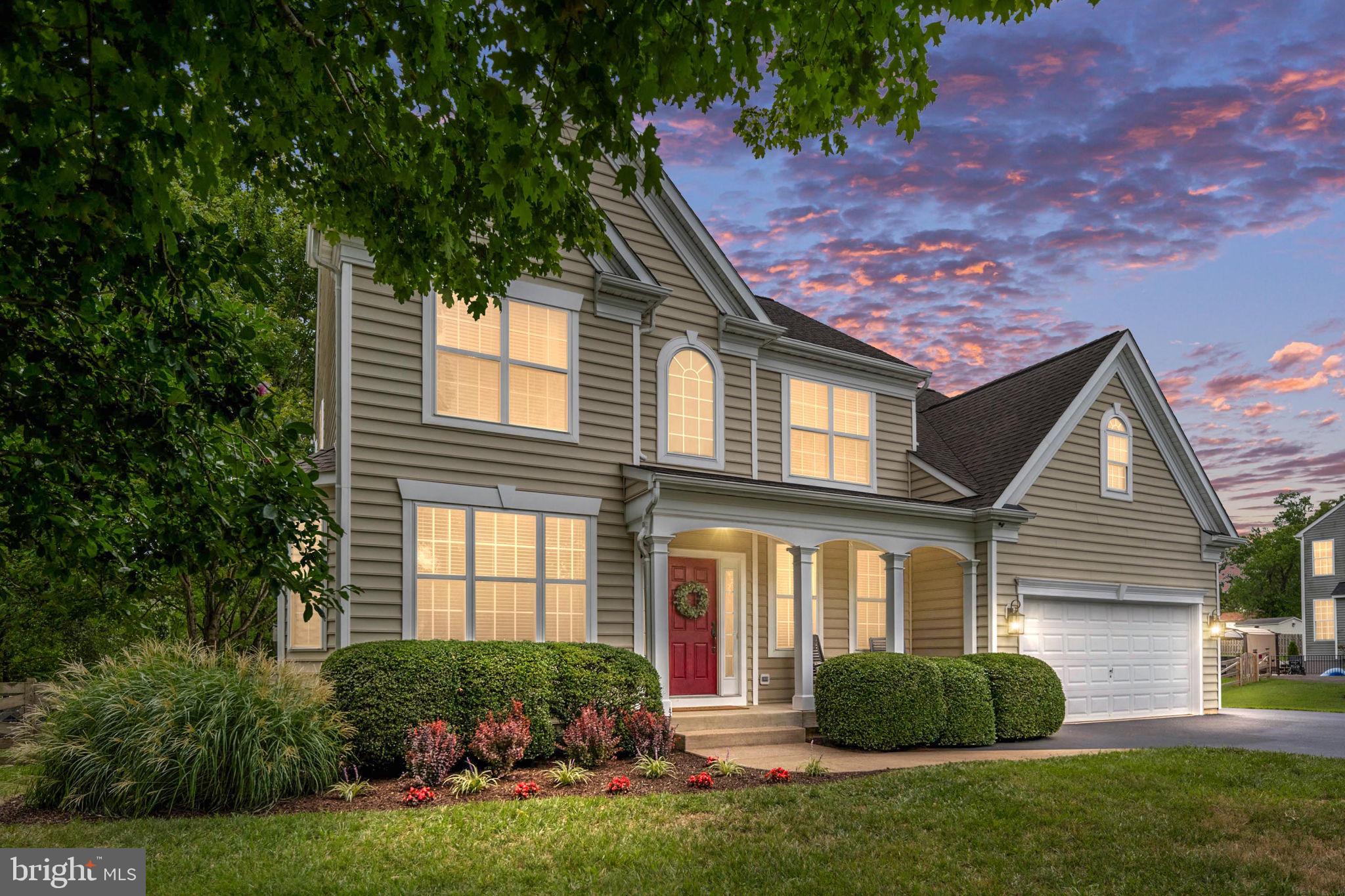 WALNUT HILLS - Residential