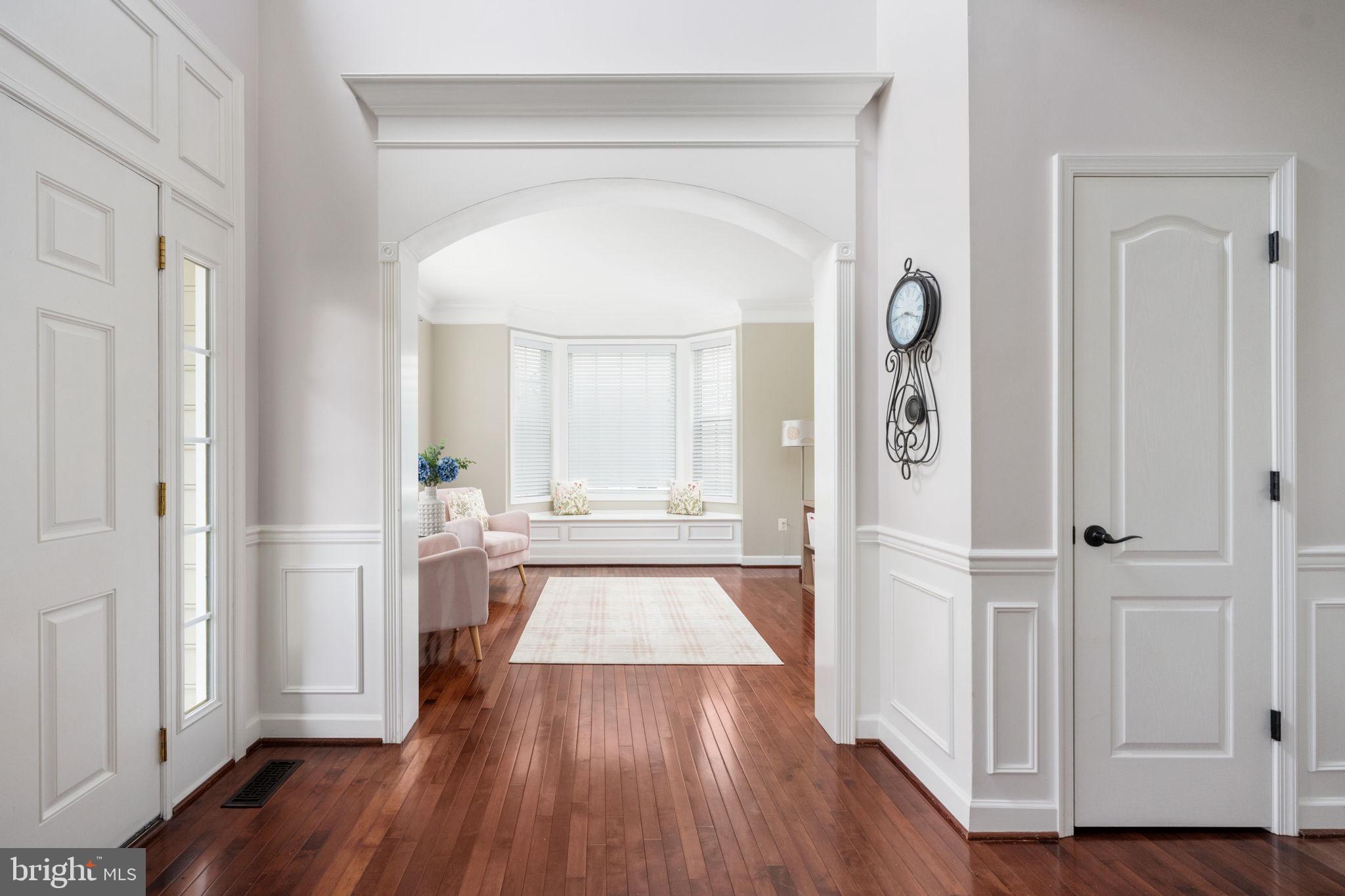 WALNUT HILLS - Residential