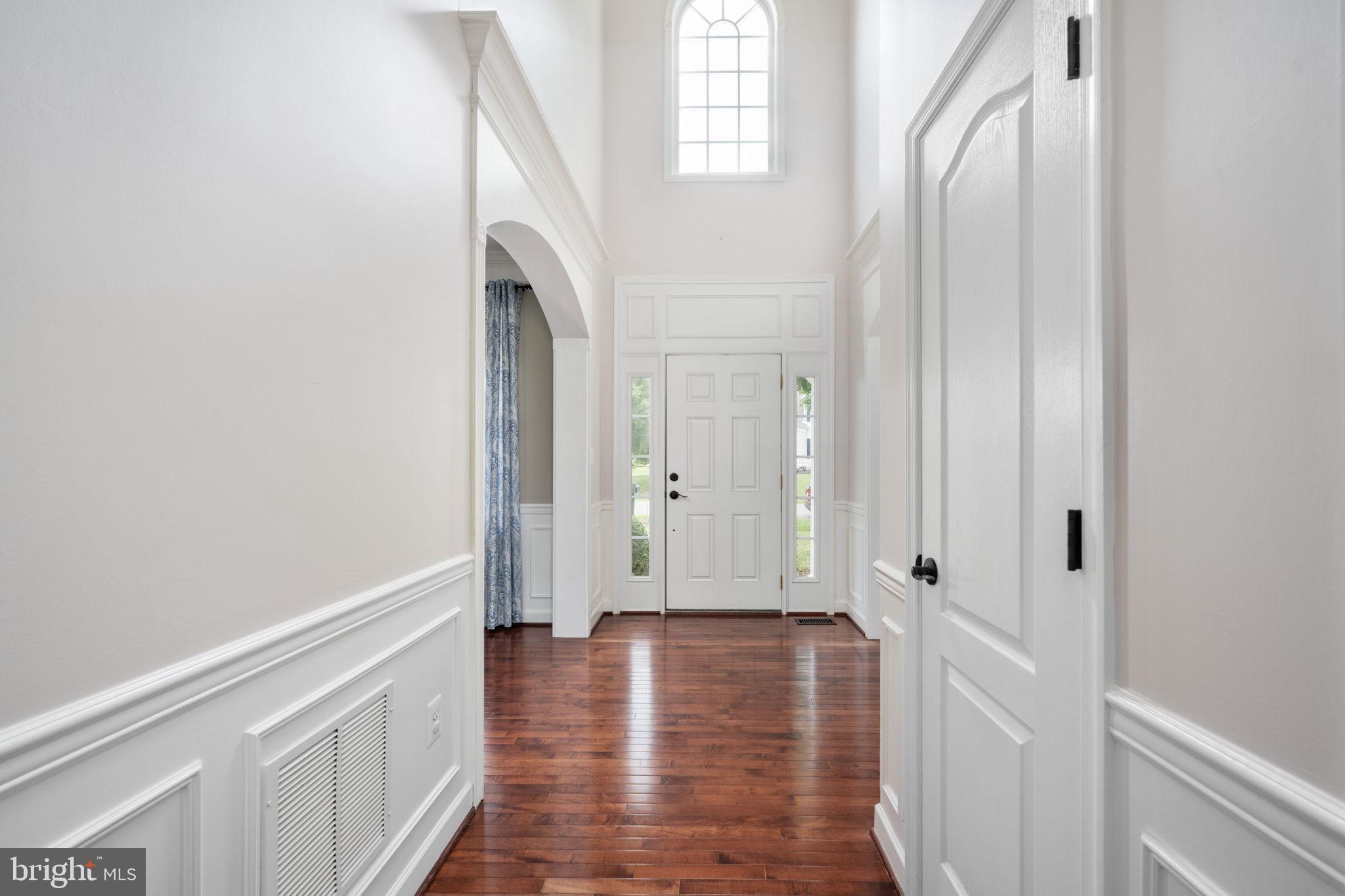 WALNUT HILLS - Residential