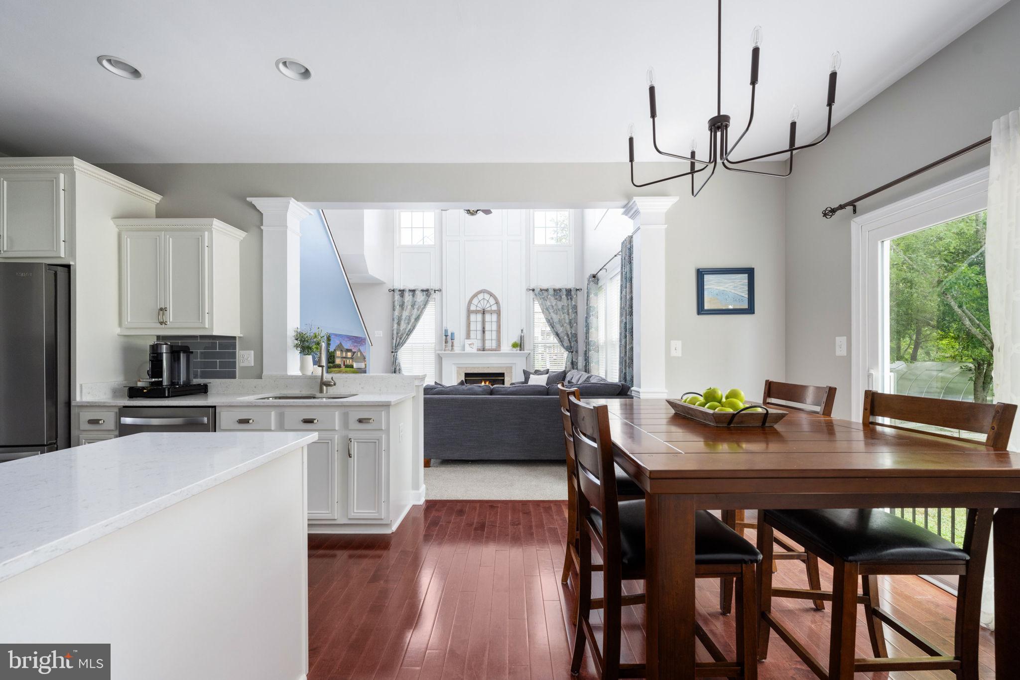 WALNUT HILLS - Residential