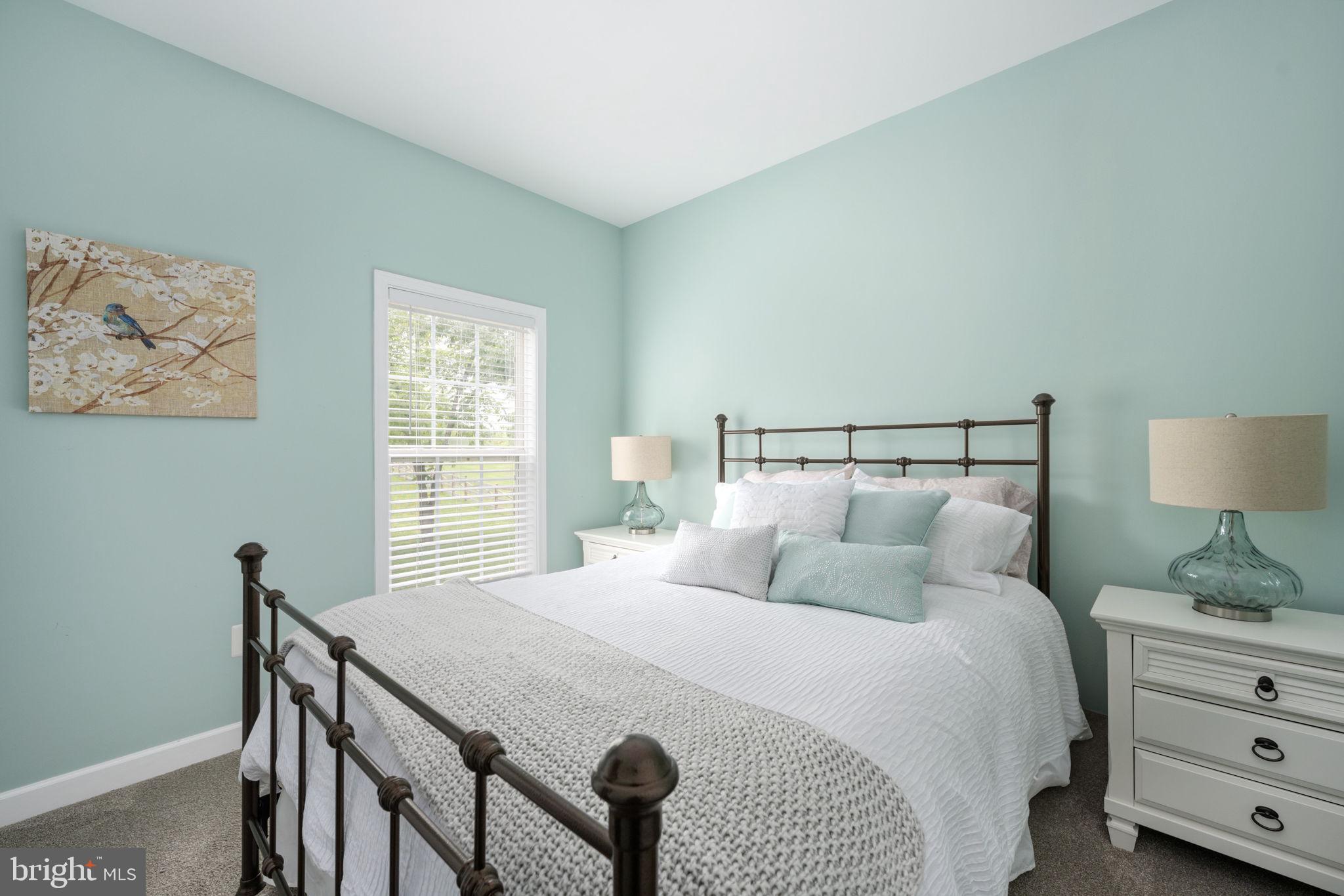 WALNUT HILLS - Residential