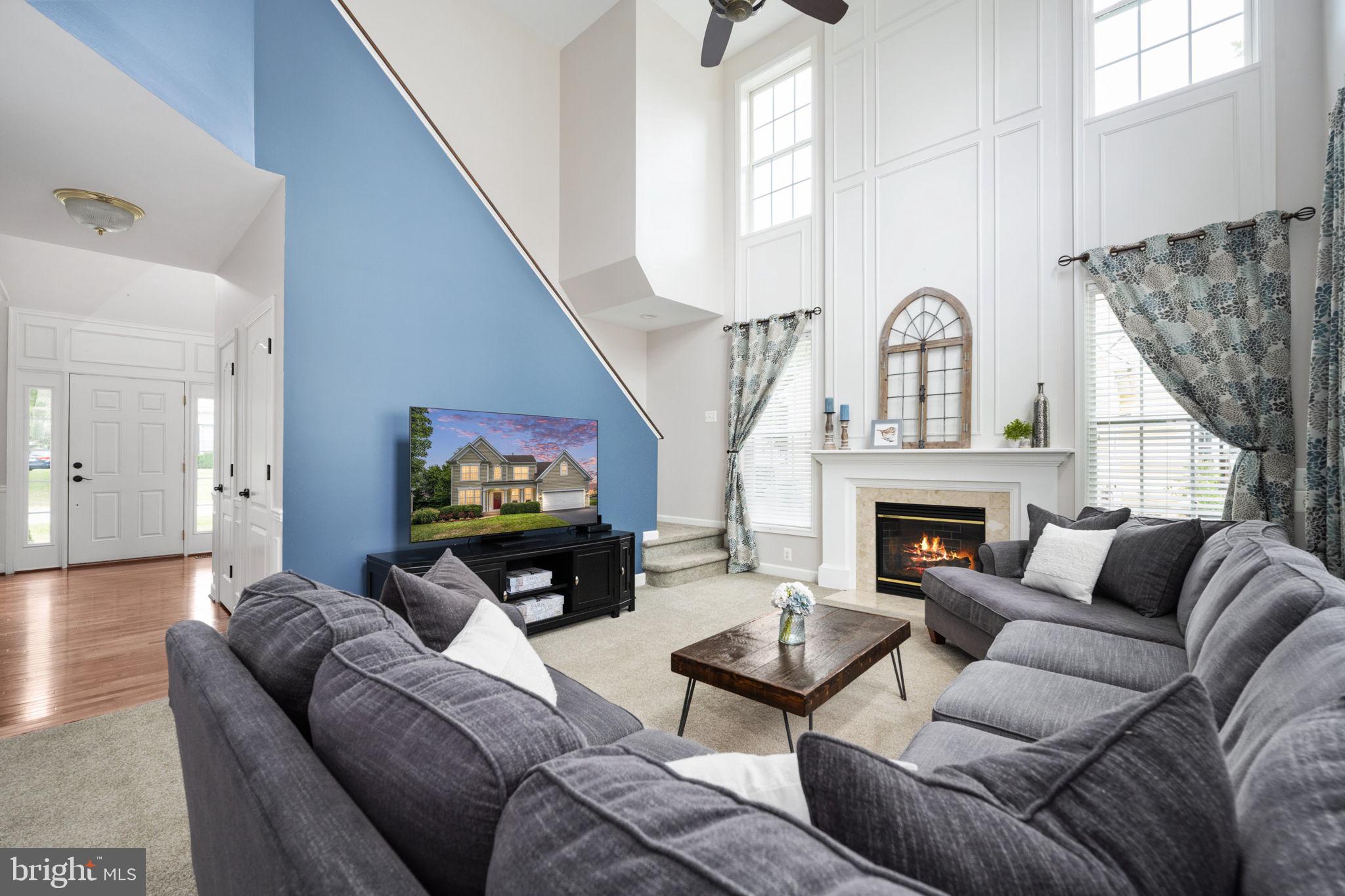 WALNUT HILLS - Residential