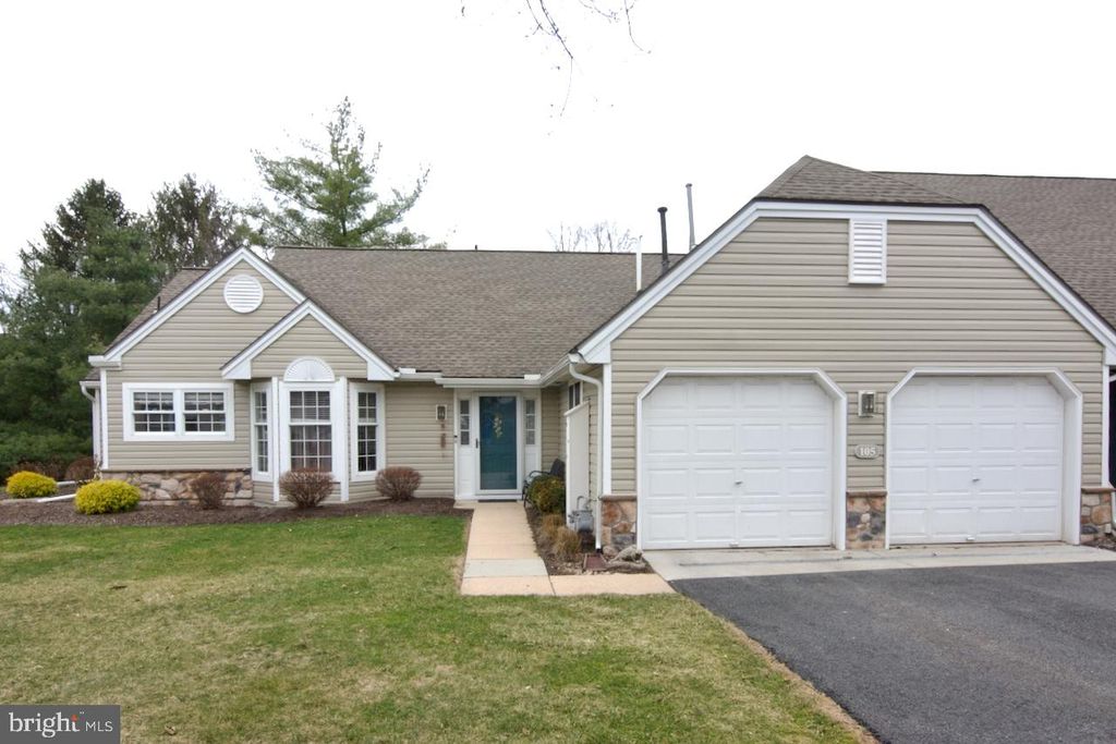 Photo of 105 Hawthorne Court, WYOMISSING, PA 19610 (MLS # PABK2069274)
