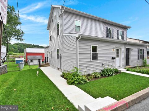 Photo of 102 Froelich Avenue, MOUNTVILLE, PA 17554 (MLS # PALA2073190)