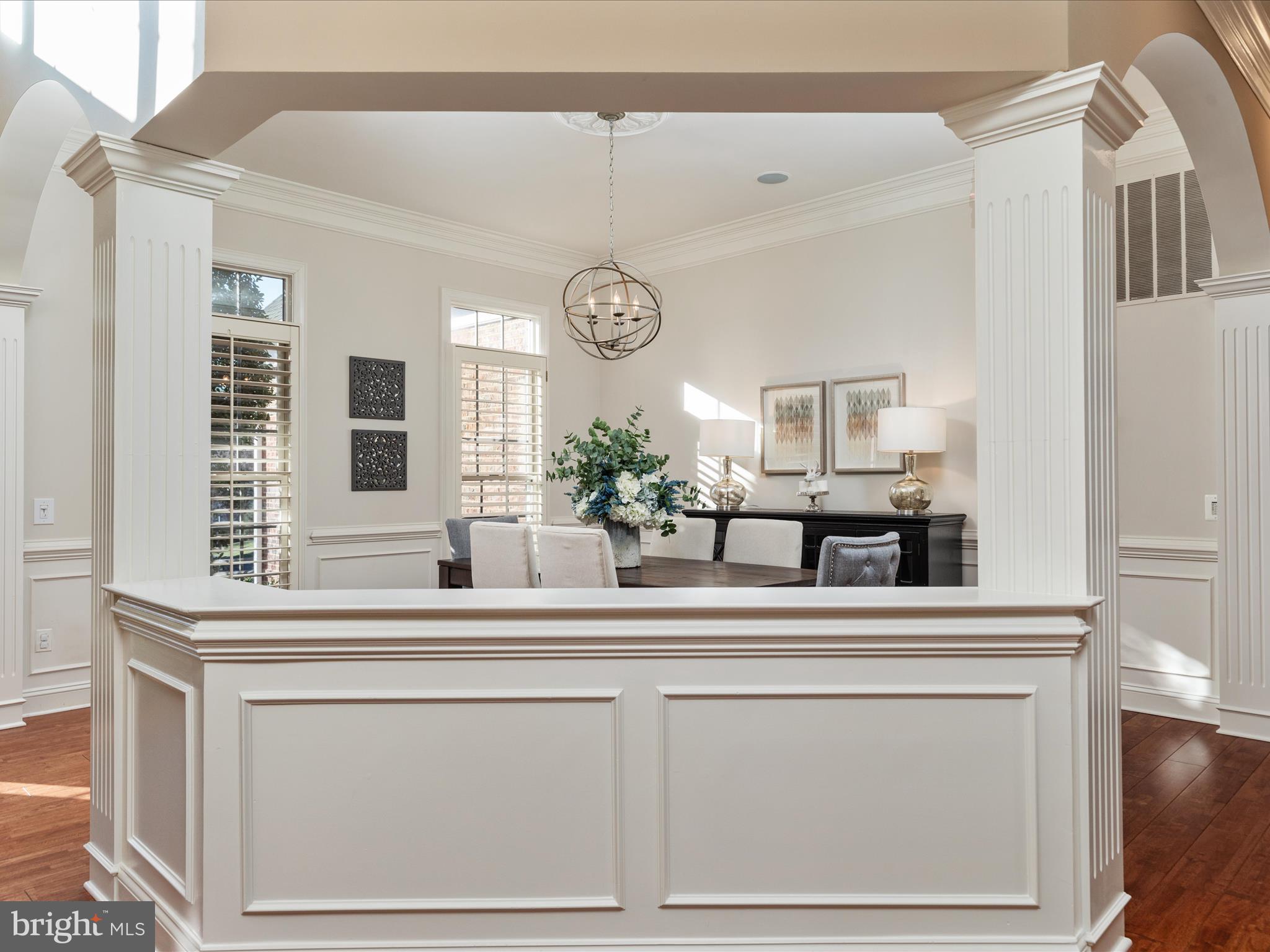 CARIS GLENNE - Residential