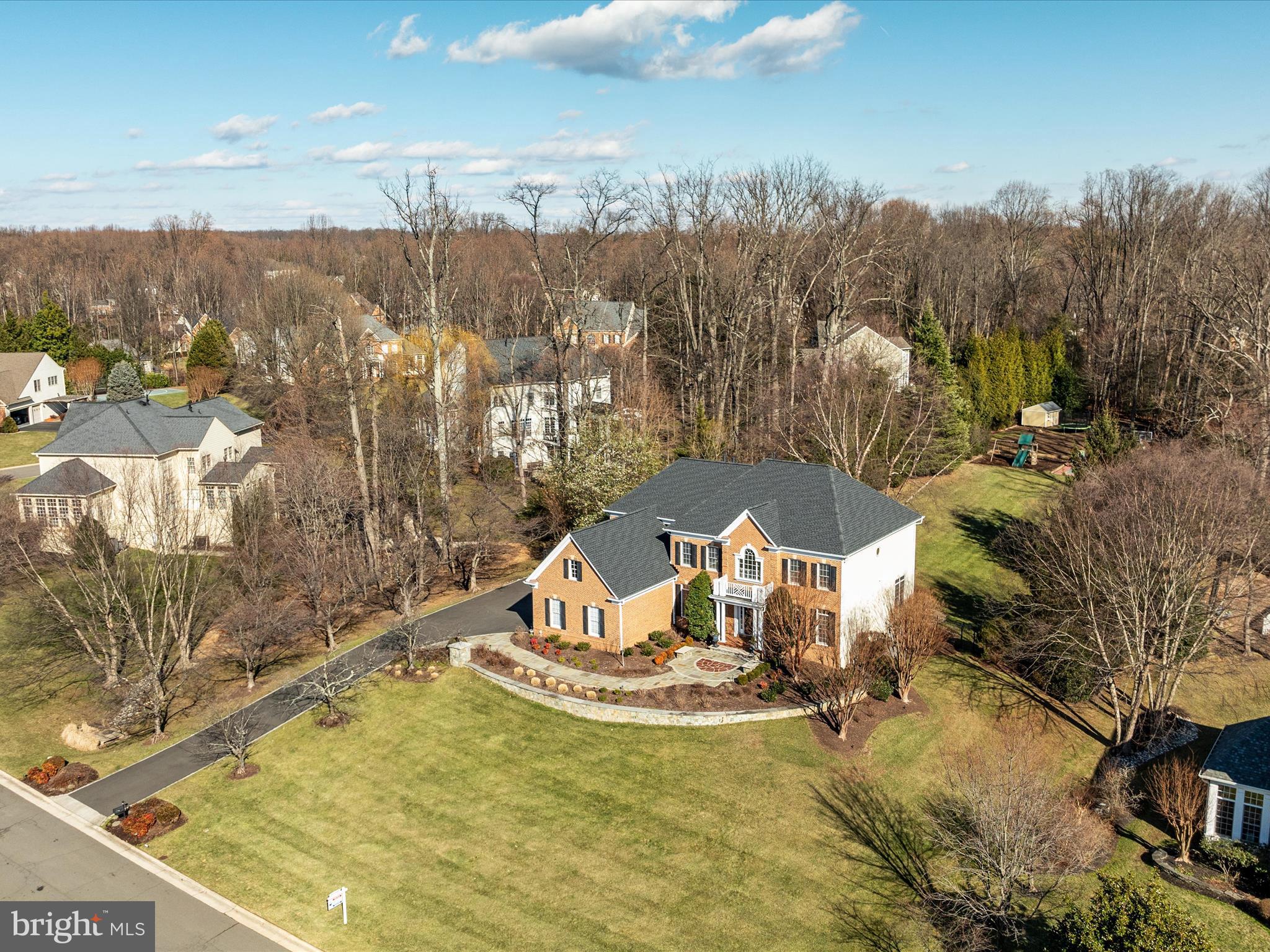 CARIS GLENNE - Residential