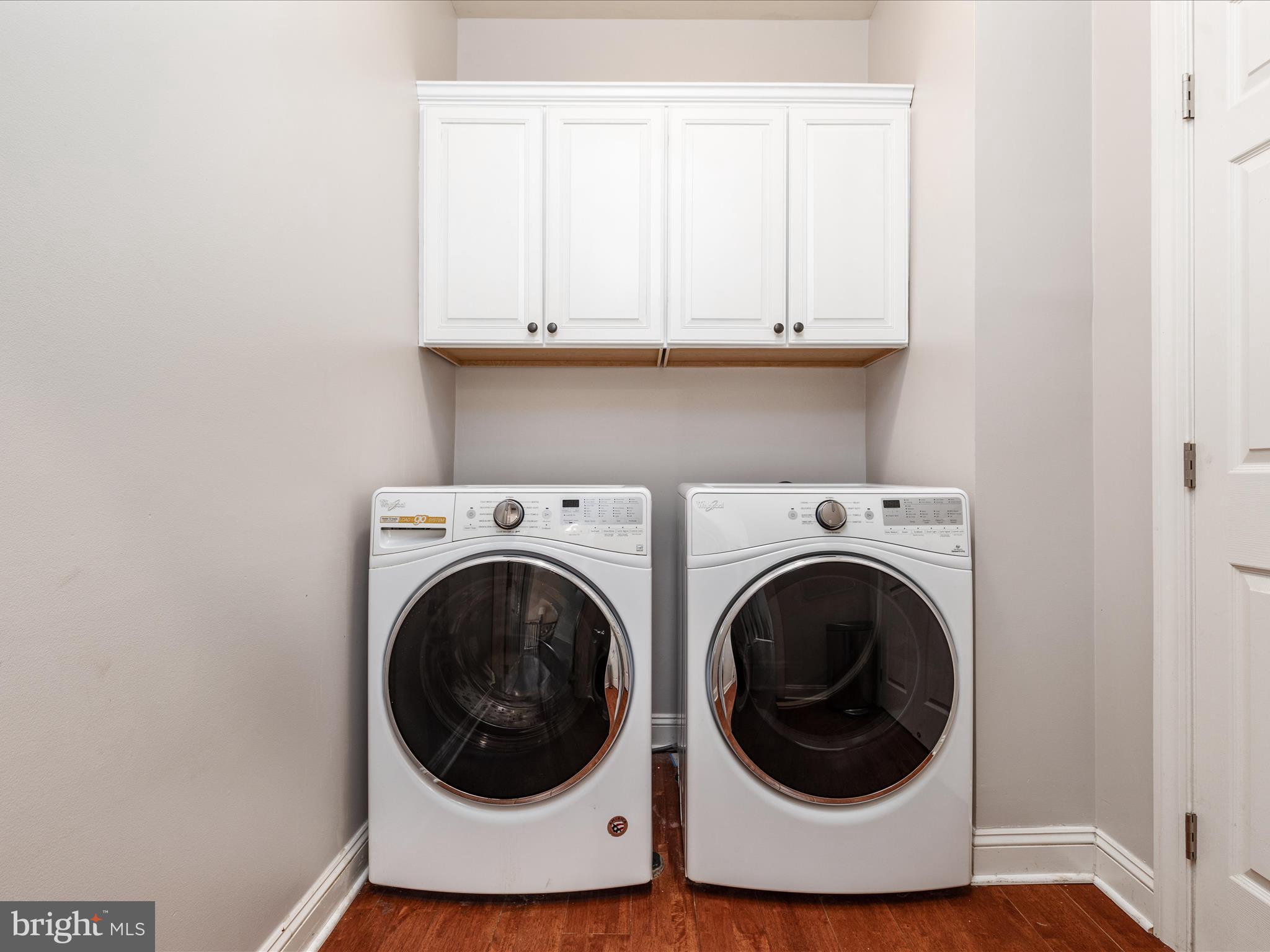 CARIS GLENNE - Residential