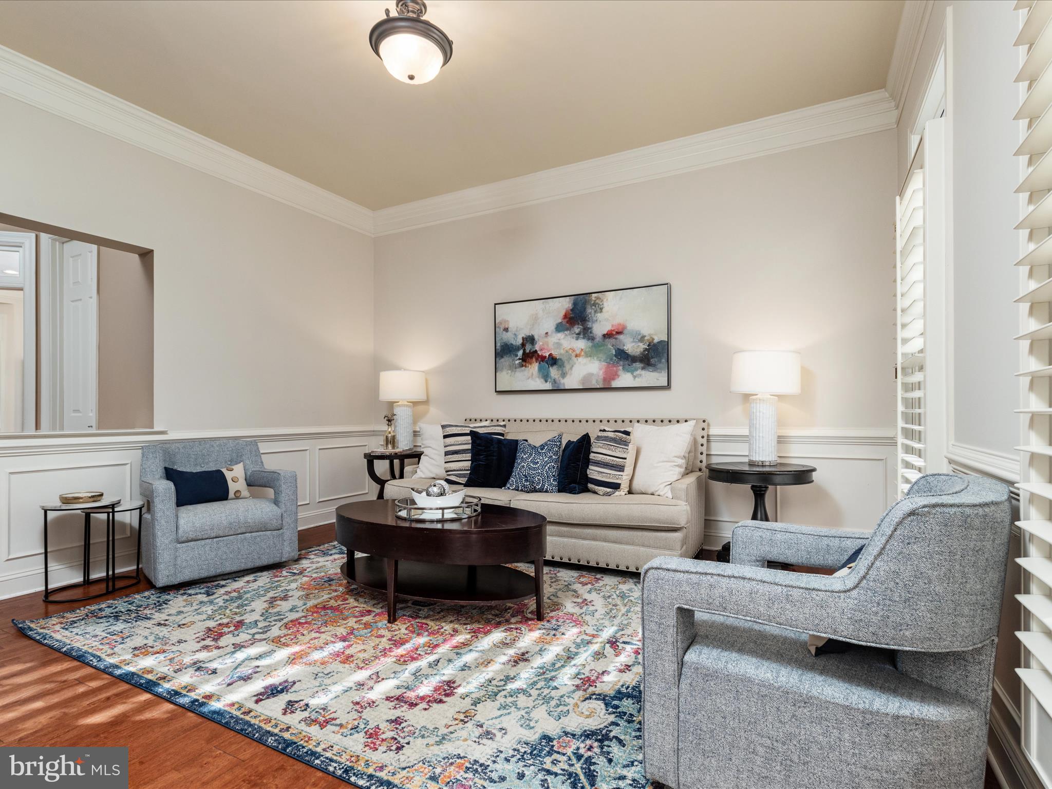 CARIS GLENNE - Residential