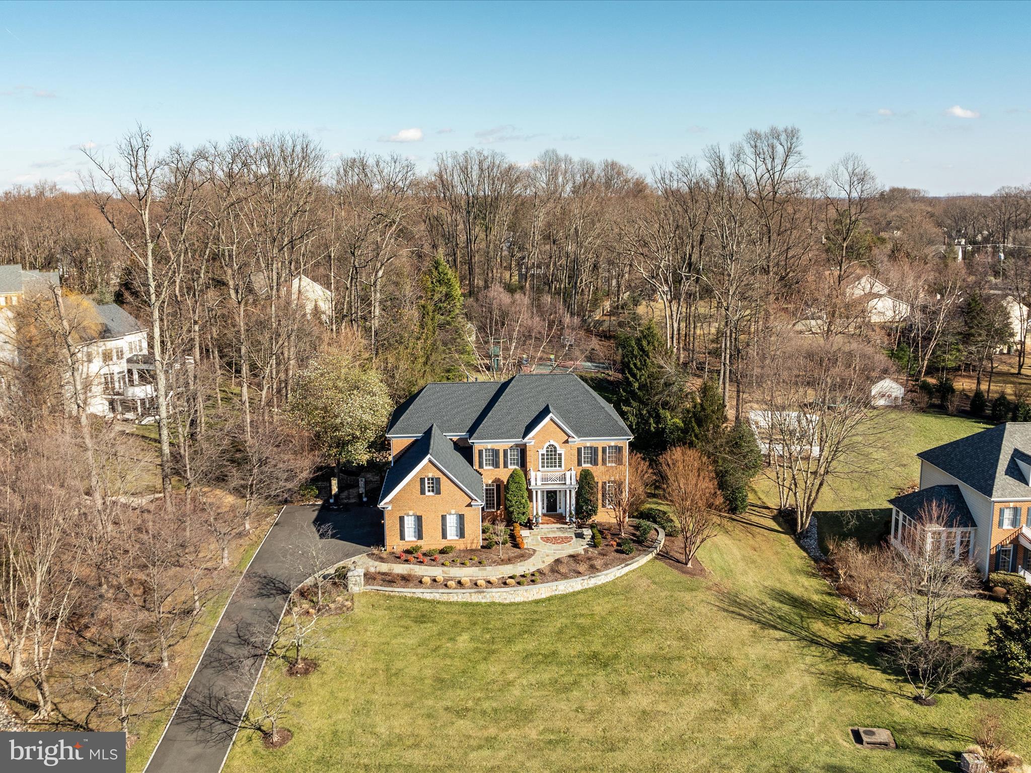 CARIS GLENNE - Residential