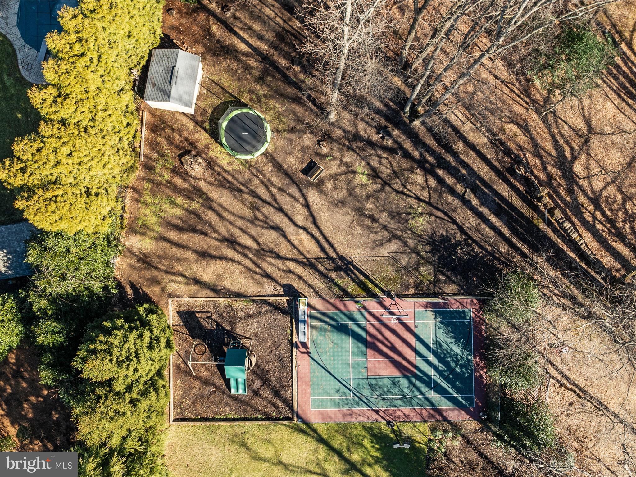 CARIS GLENNE - Residential