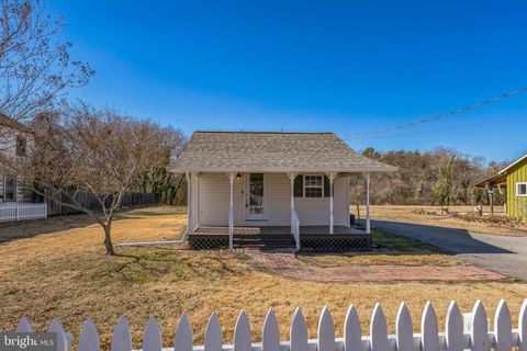 Property photo of 18623 Bells Hotel Place, Benedict, MD 20612