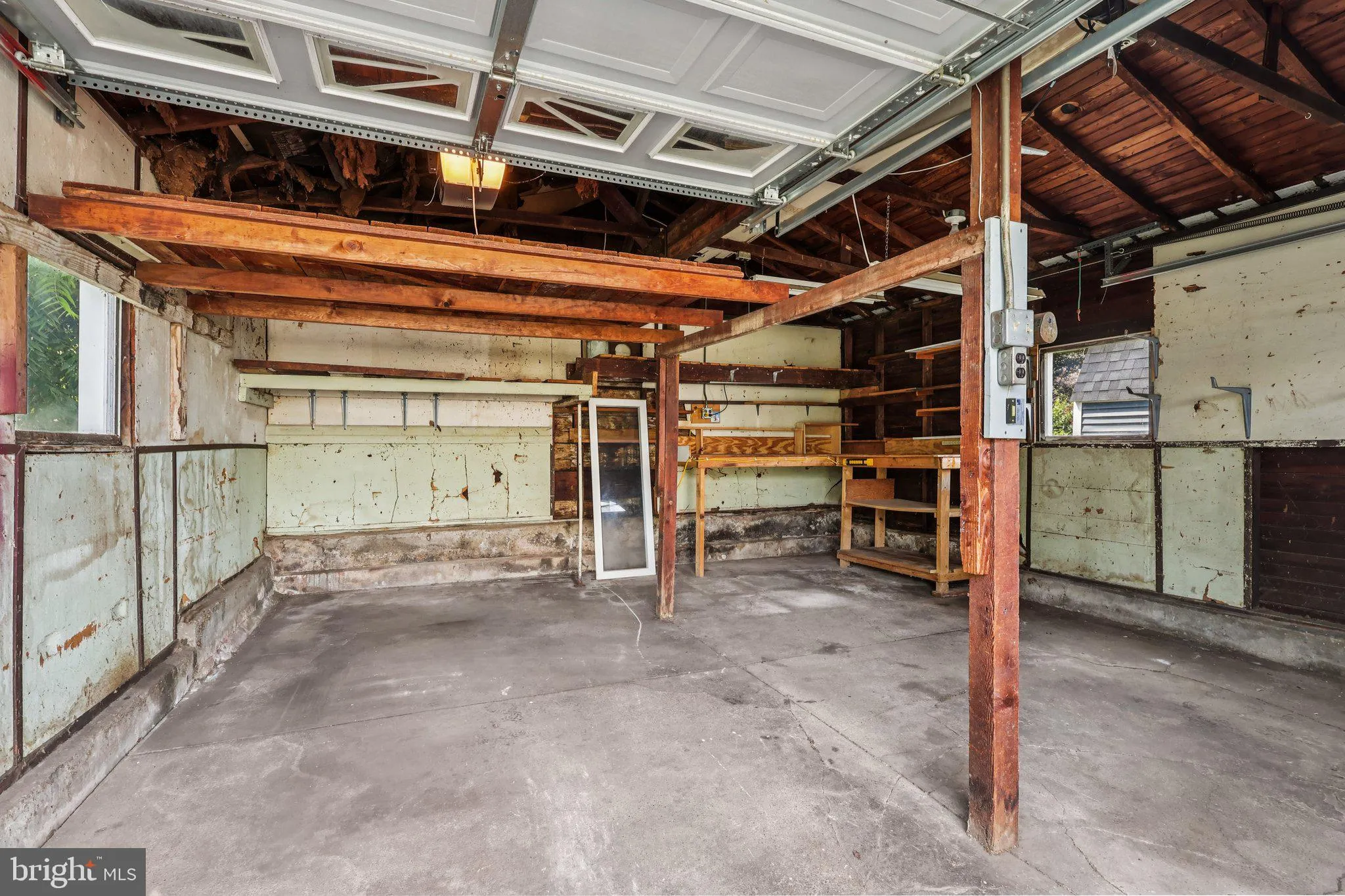 Abington, Pennsylvania 19001, United States, 4 Bedrooms Bedrooms, ,1 BathroomBathrooms,Residential,Coming Soon,163105