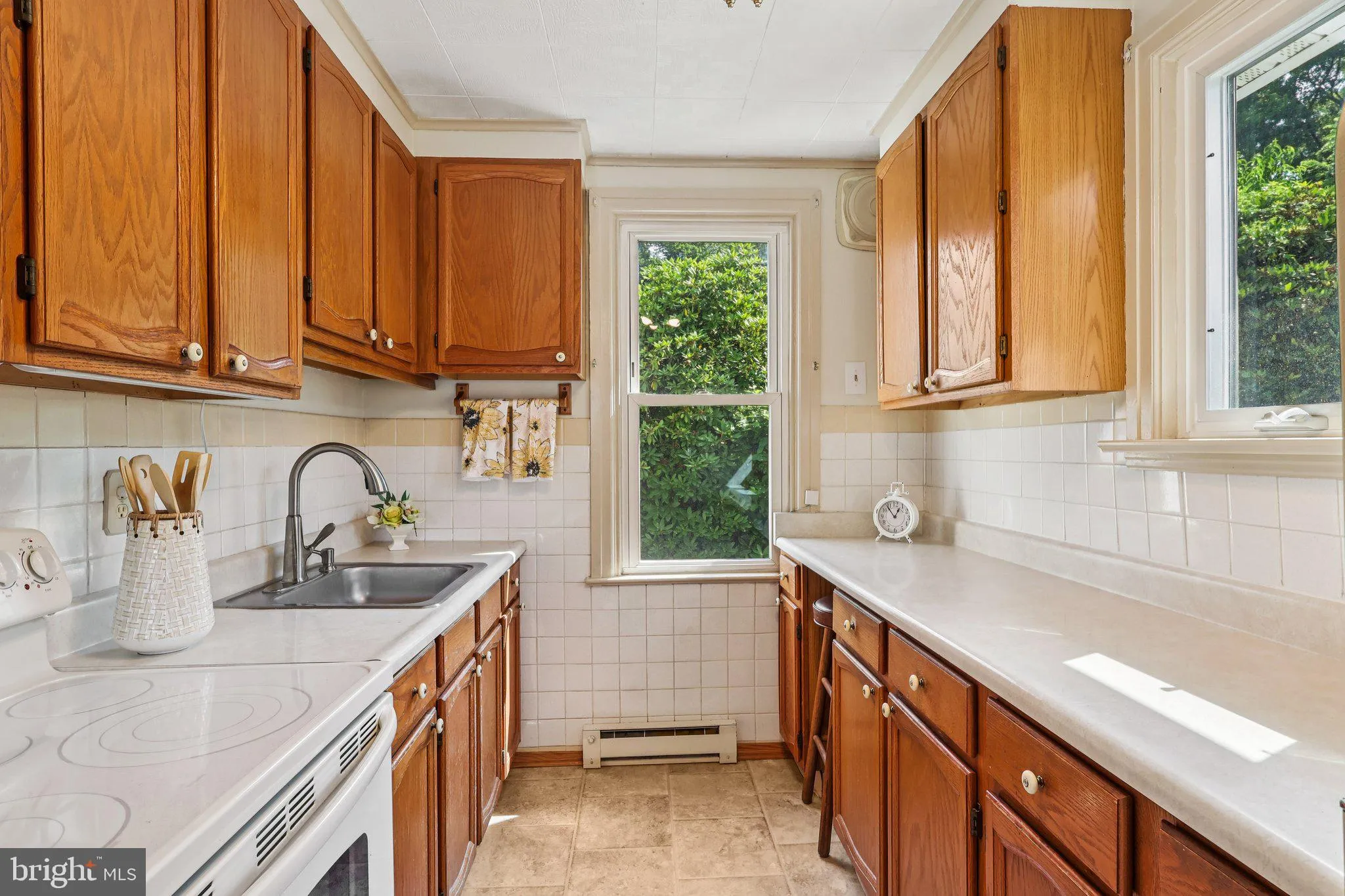 Abington, Pennsylvania 19001, United States, 4 Bedrooms Bedrooms, ,1 BathroomBathrooms,Residential,Coming Soon,163105