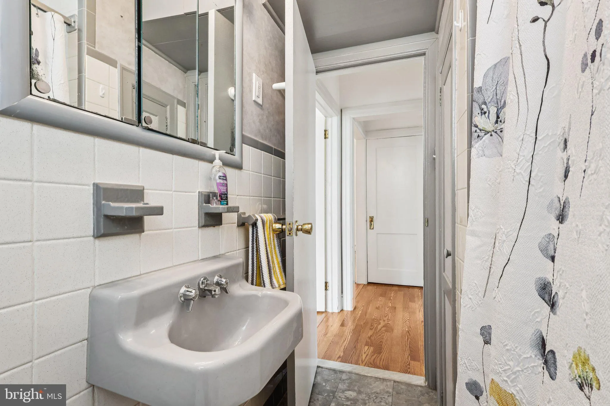 Abington, Pennsylvania 19001, United States, 4 Bedrooms Bedrooms, ,1 BathroomBathrooms,Residential,Coming Soon,163105