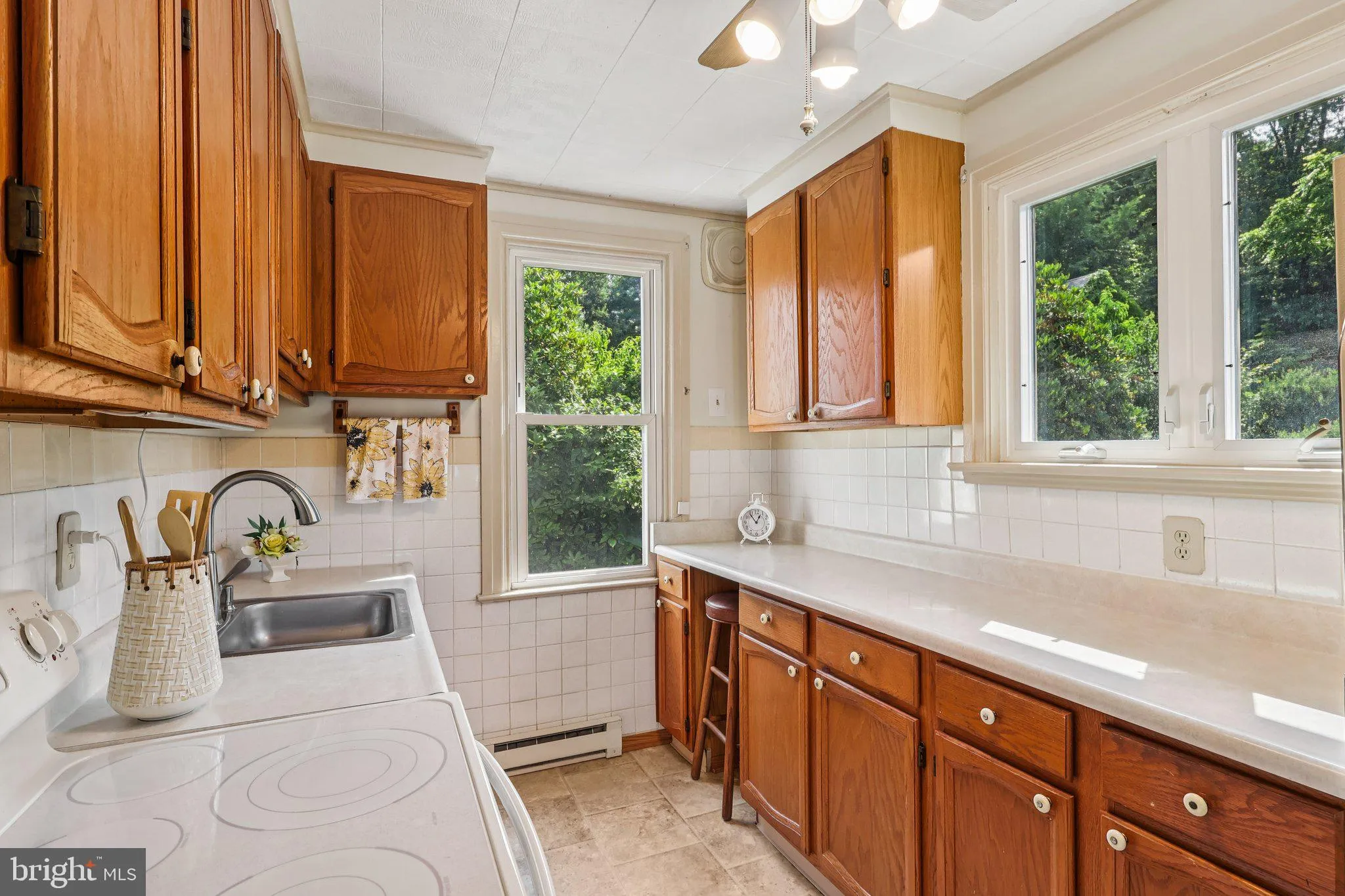 Abington, Pennsylvania 19001, United States, 4 Bedrooms Bedrooms, ,1 BathroomBathrooms,Residential,Coming Soon,163105