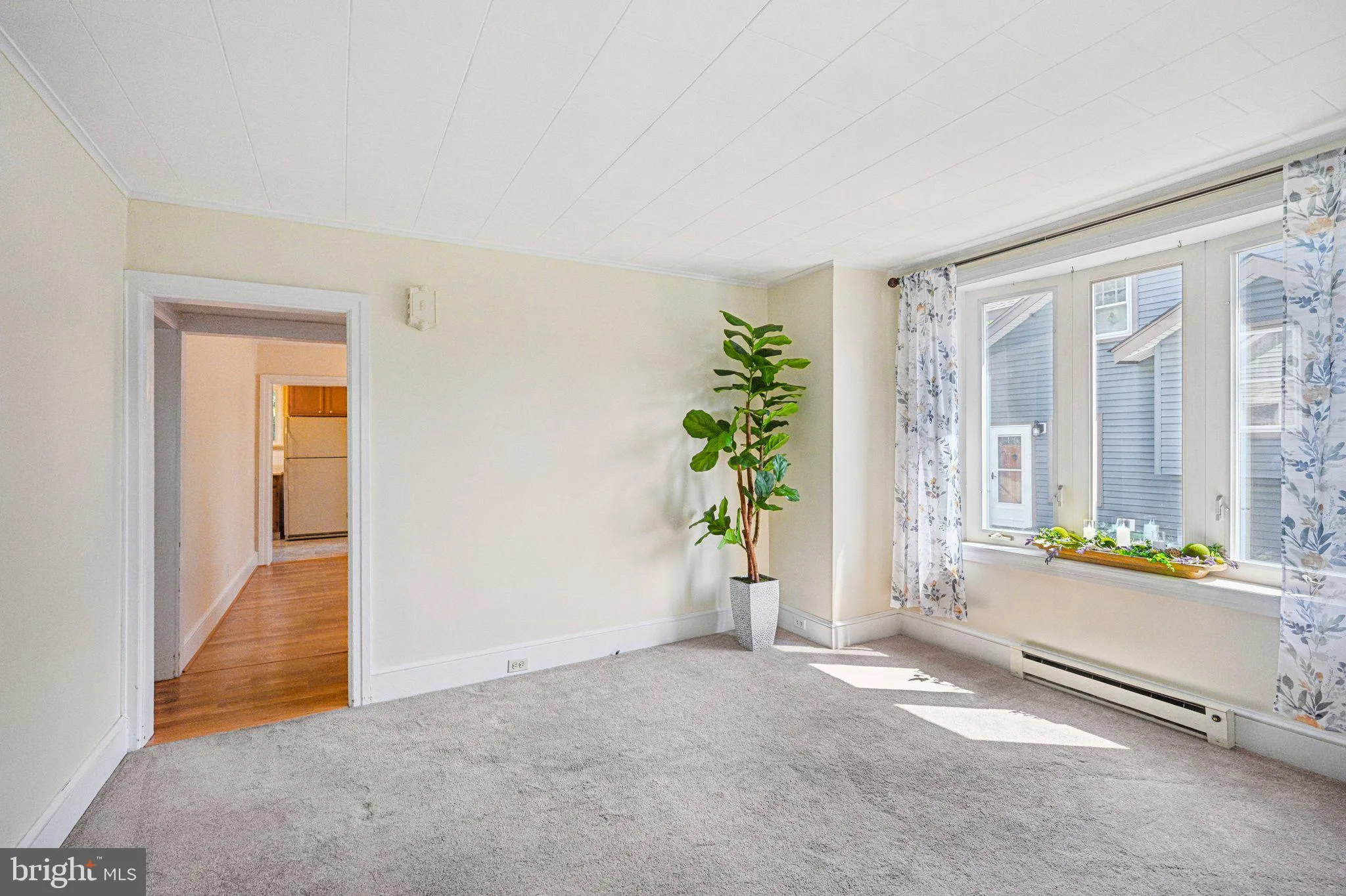 Abington, Pennsylvania 19001, United States, 4 Bedrooms Bedrooms, ,1 BathroomBathrooms,Residential,Coming Soon,163105