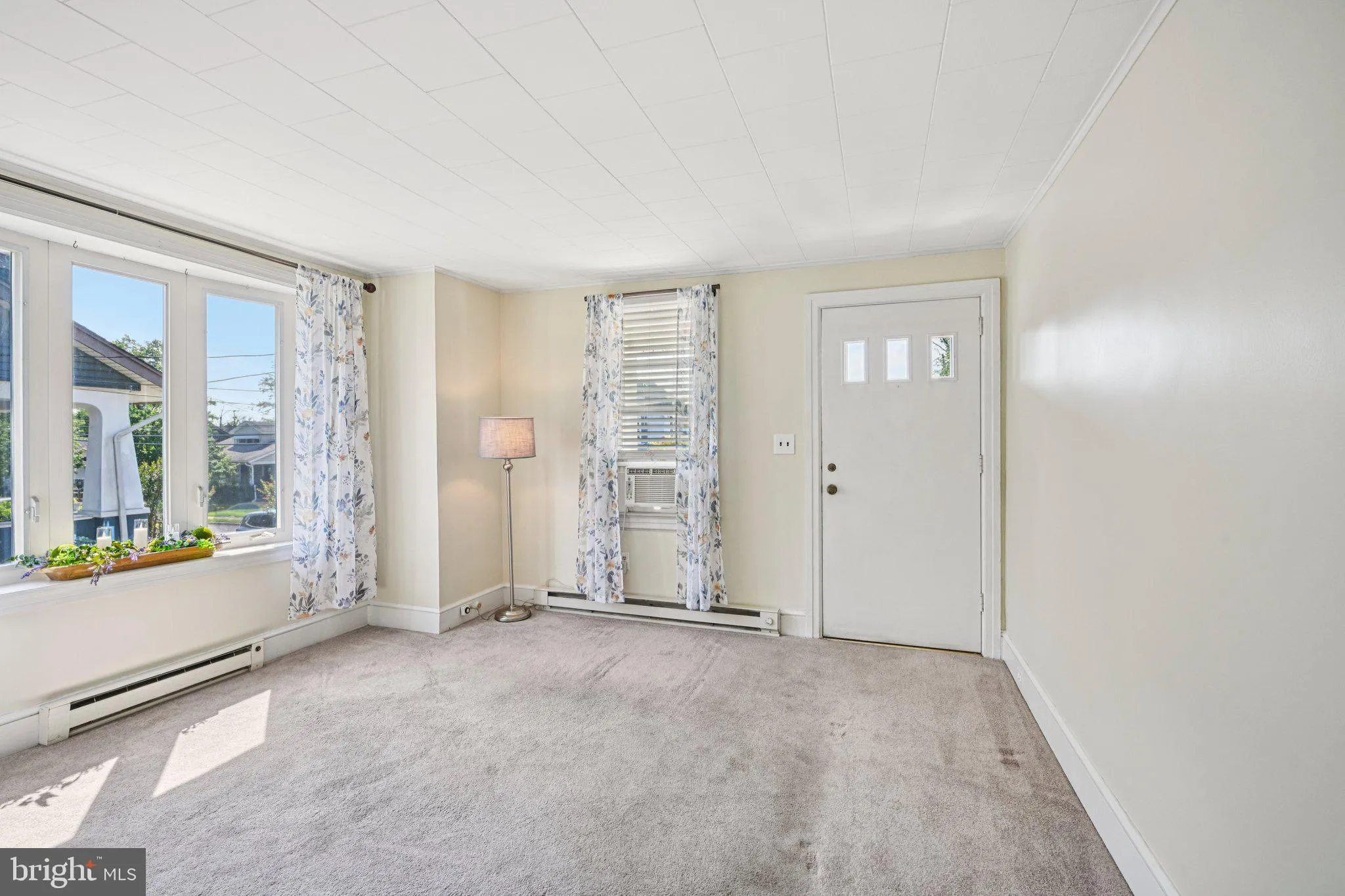 Abington, Pennsylvania 19001, United States, 4 Bedrooms Bedrooms, ,1 BathroomBathrooms,Residential,Coming Soon,163105