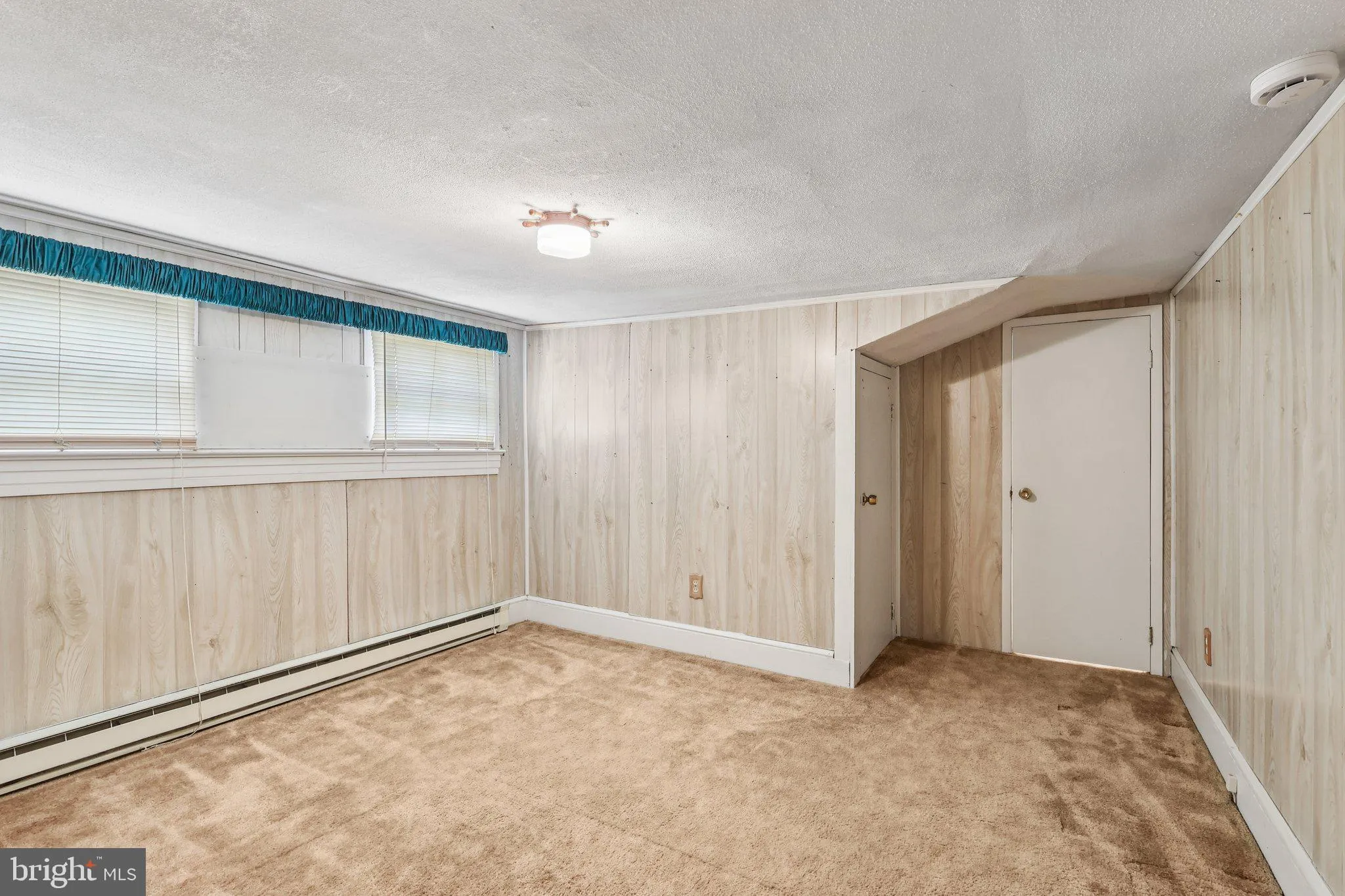 Abington, Pennsylvania 19001, United States, 4 Bedrooms Bedrooms, ,1 BathroomBathrooms,Residential,Coming Soon,163105