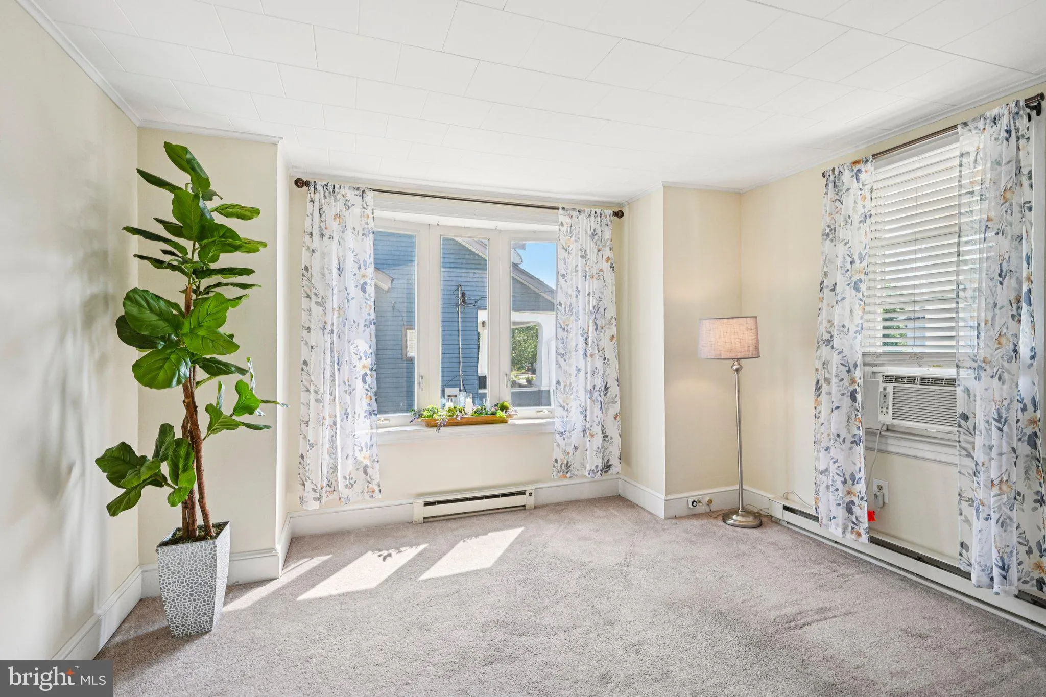 Abington, Pennsylvania 19001, United States, 4 Bedrooms Bedrooms, ,1 BathroomBathrooms,Residential,Coming Soon,163105