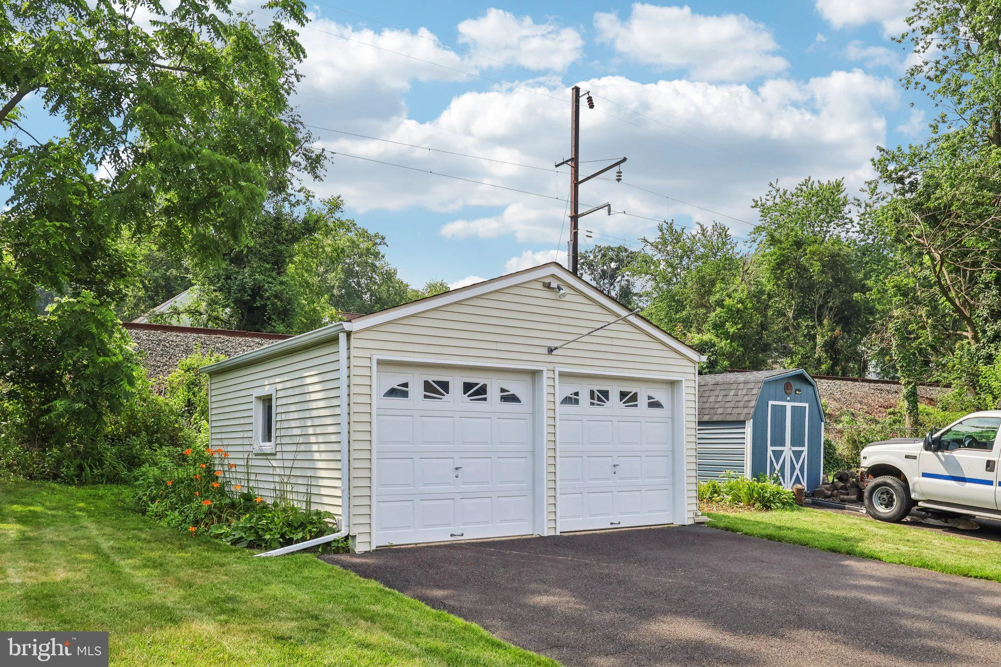 Abington, Pennsylvania 19001, United States, 4 Bedrooms Bedrooms, ,1 BathroomBathrooms,Residential,Coming Soon,163105