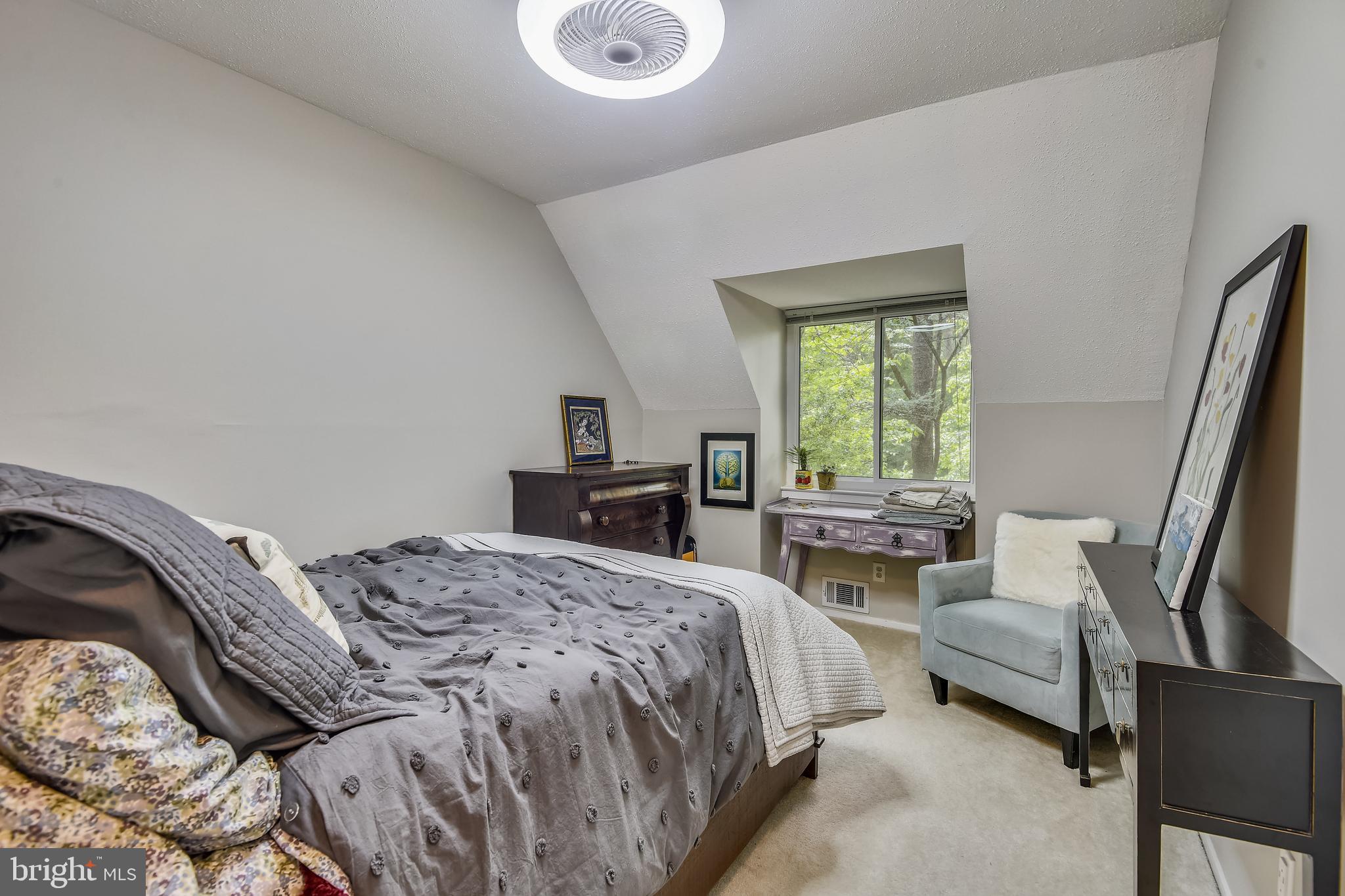 BENTANA WOODS - Residential