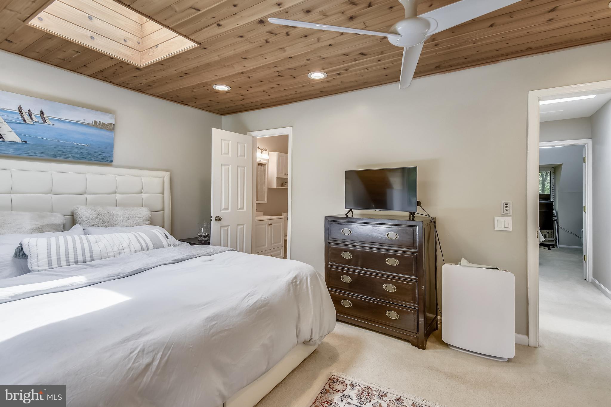 BENTANA WOODS - Residential