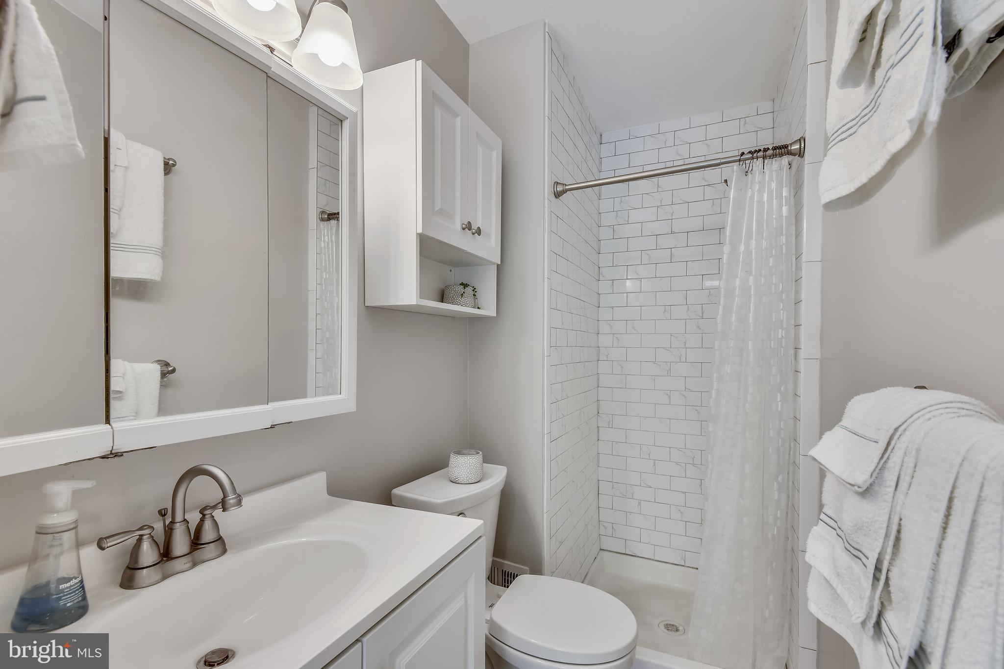 BENTANA WOODS - Residential