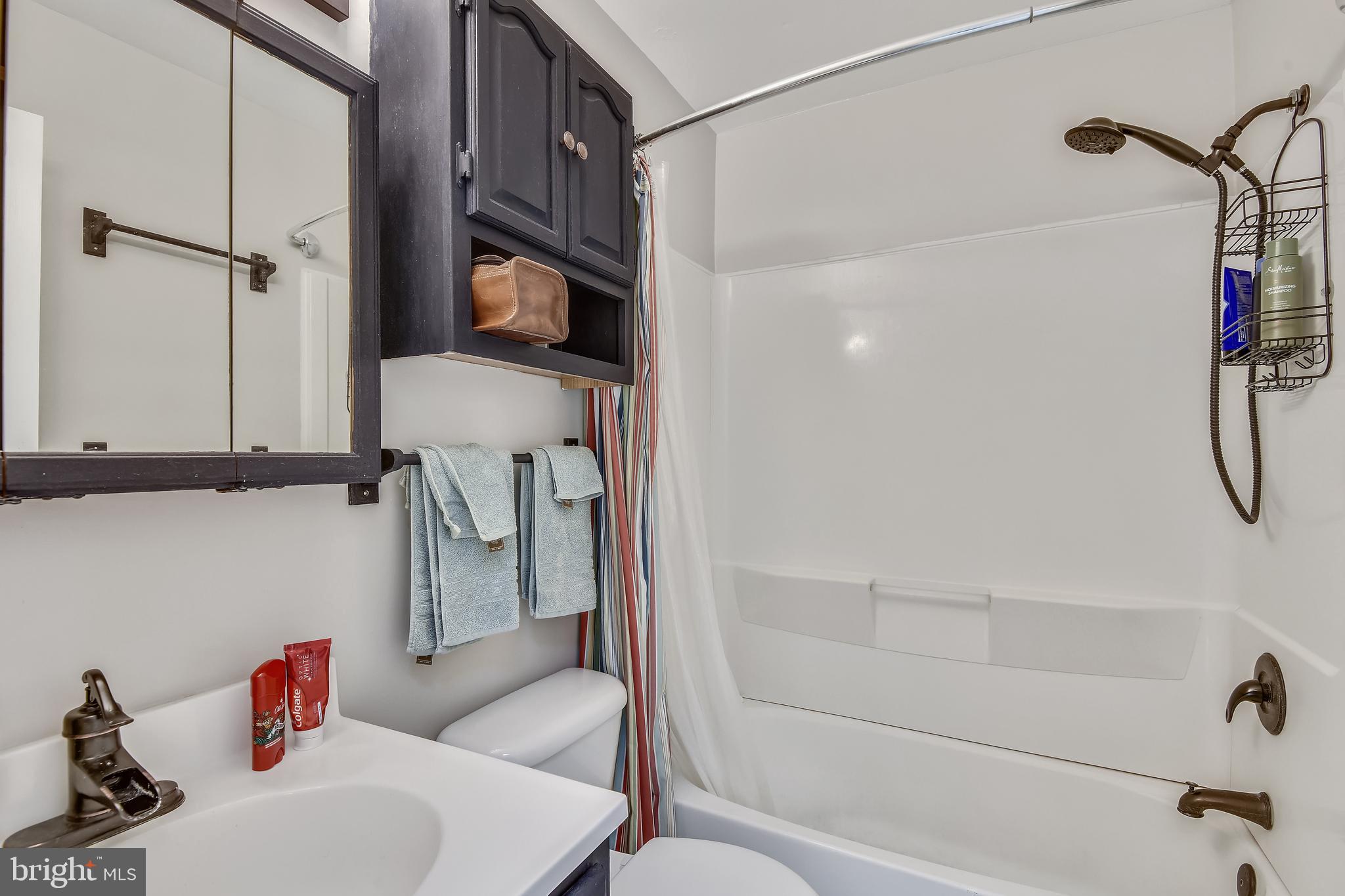 BENTANA WOODS - Residential