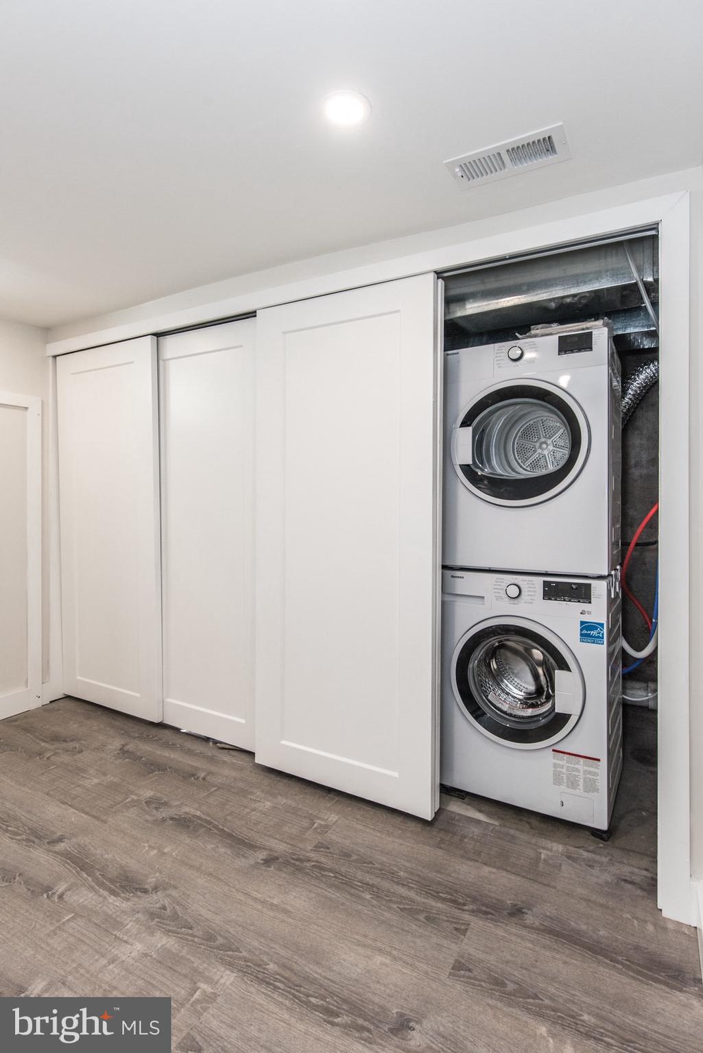 GRAYS FERRY - Residential Lease