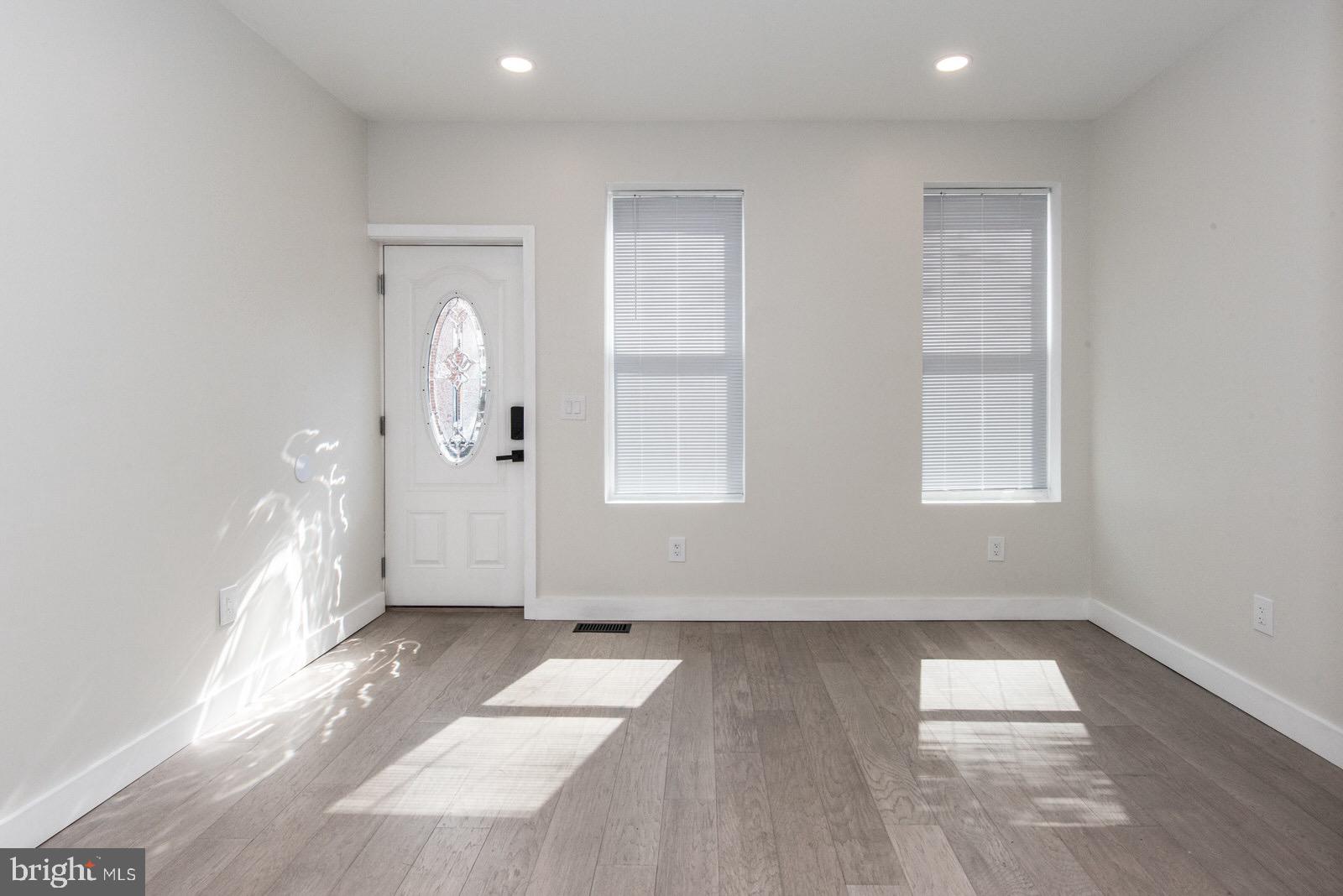 GRAYS FERRY - Residential Lease