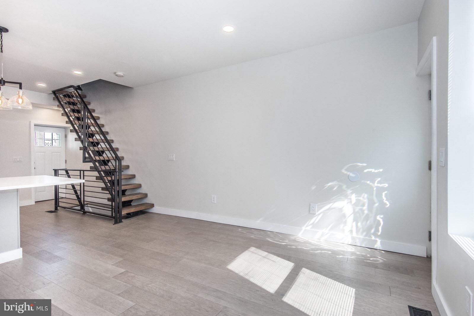 GRAYS FERRY - Residential Lease