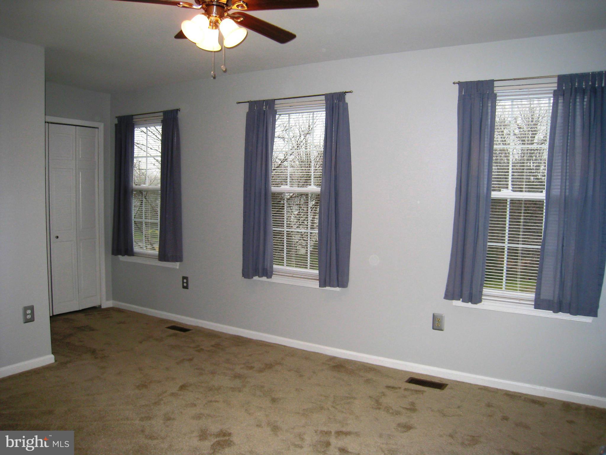 LAKE RIDGE - Residential Lease