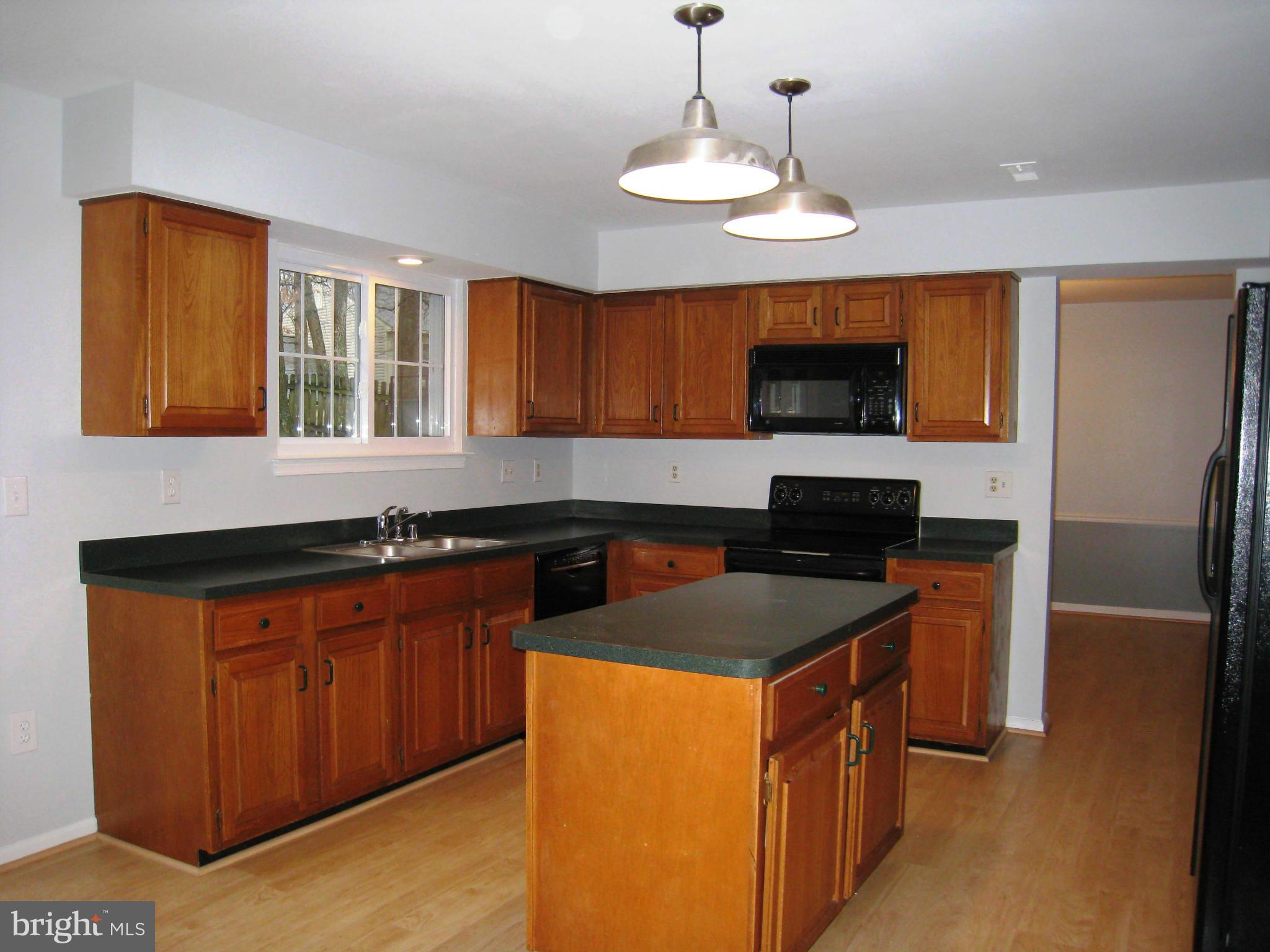 LAKE RIDGE - Residential Lease