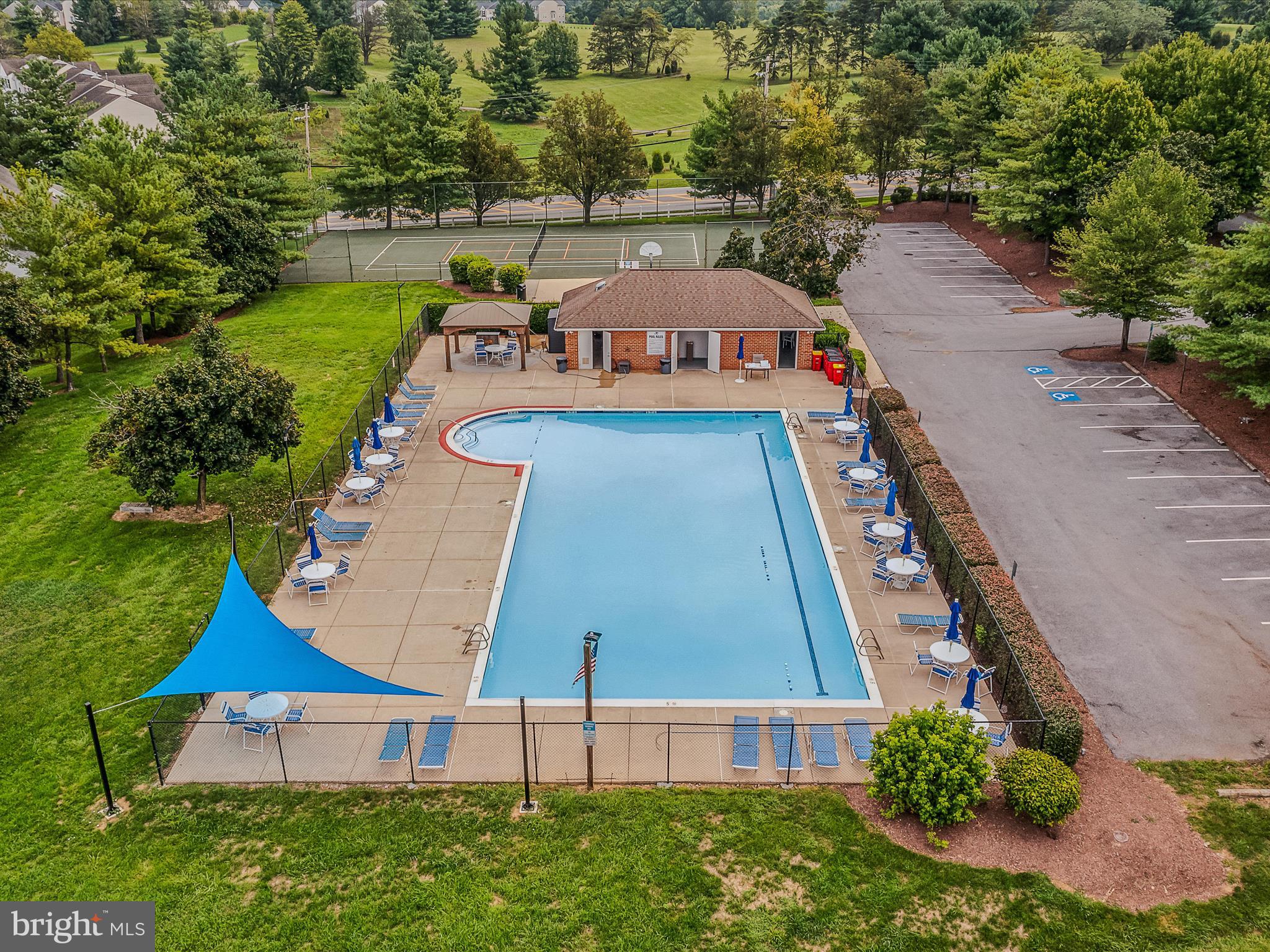 STONEBRIDGE - Residential