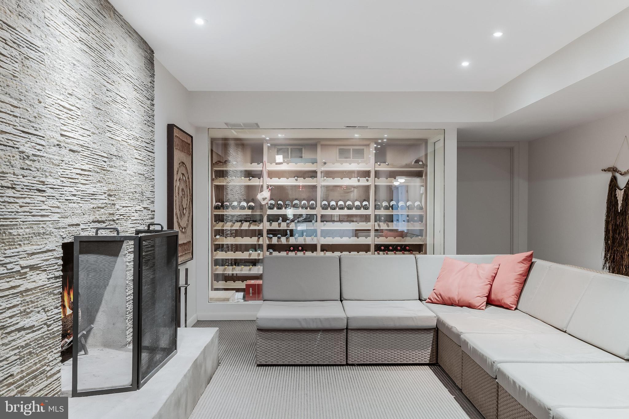 KENTLAND FARMS - Residential