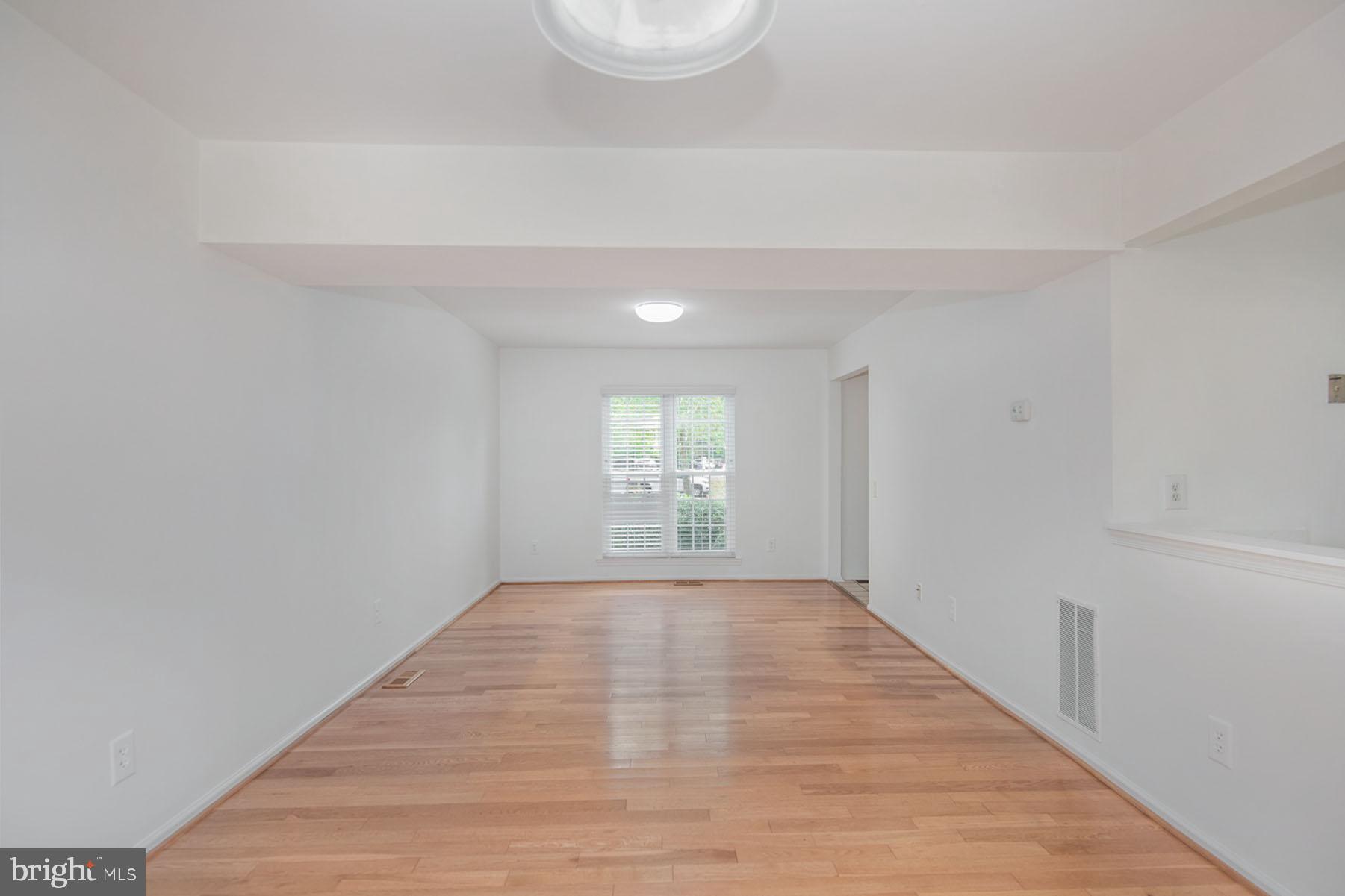 FRANKLIN FARM - Residential Lease