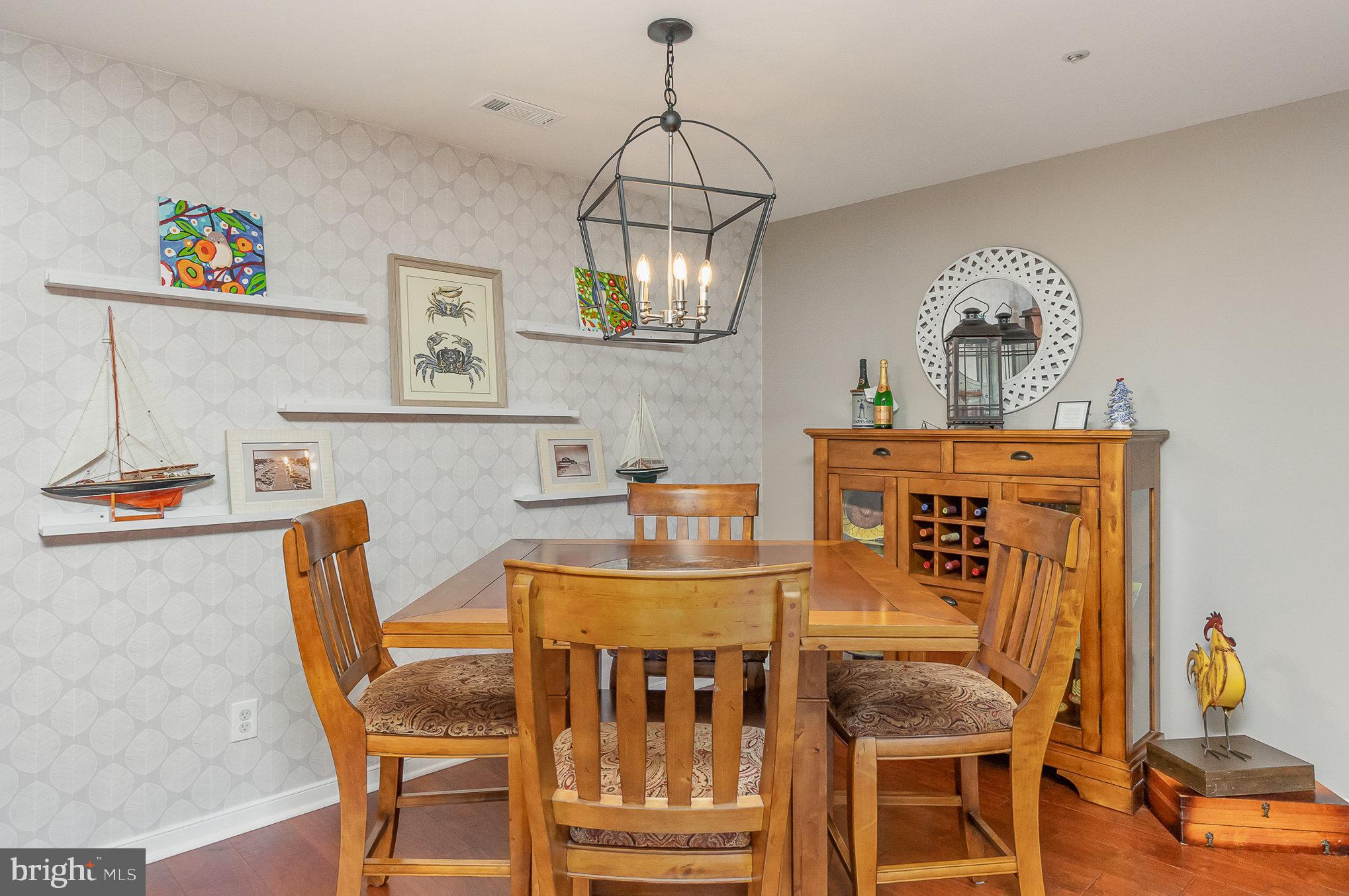 POND CONDOMINIUMS - Residential