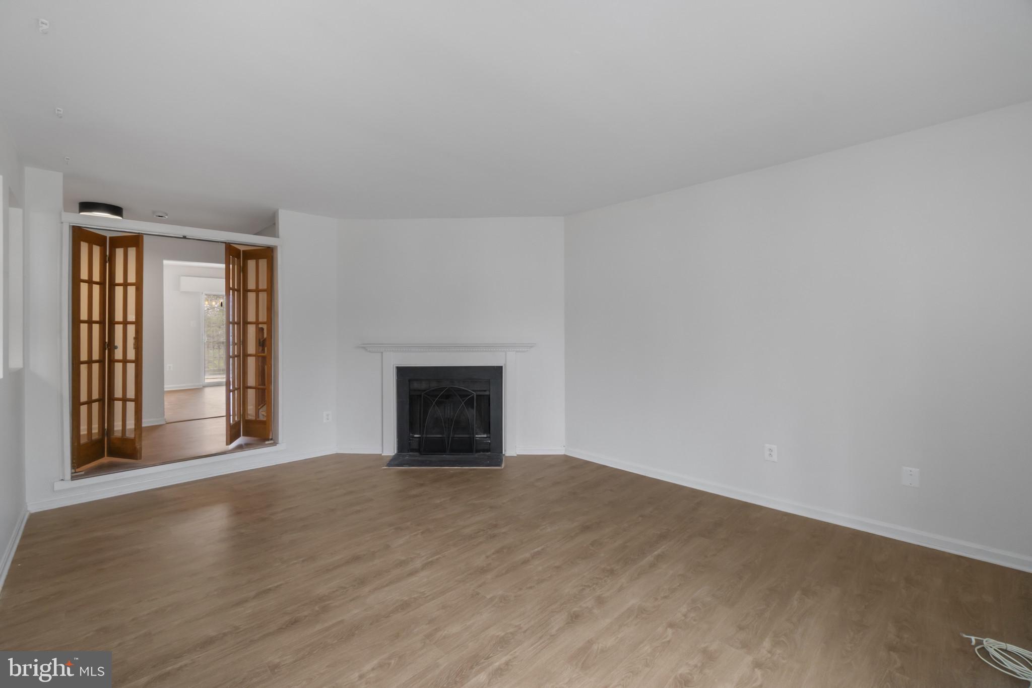 CONSTANT BRANCH - Residential