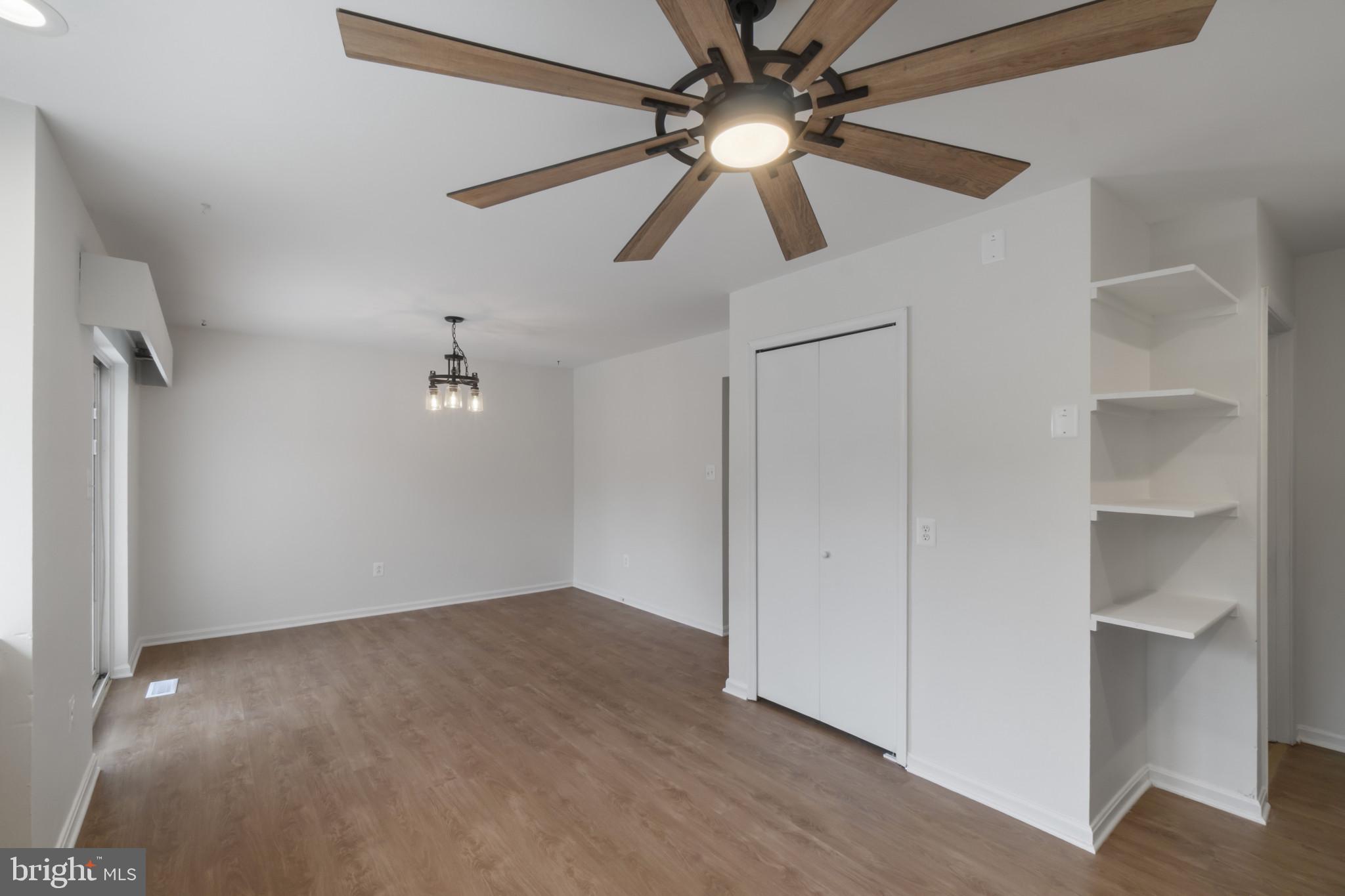 CONSTANT BRANCH - Residential