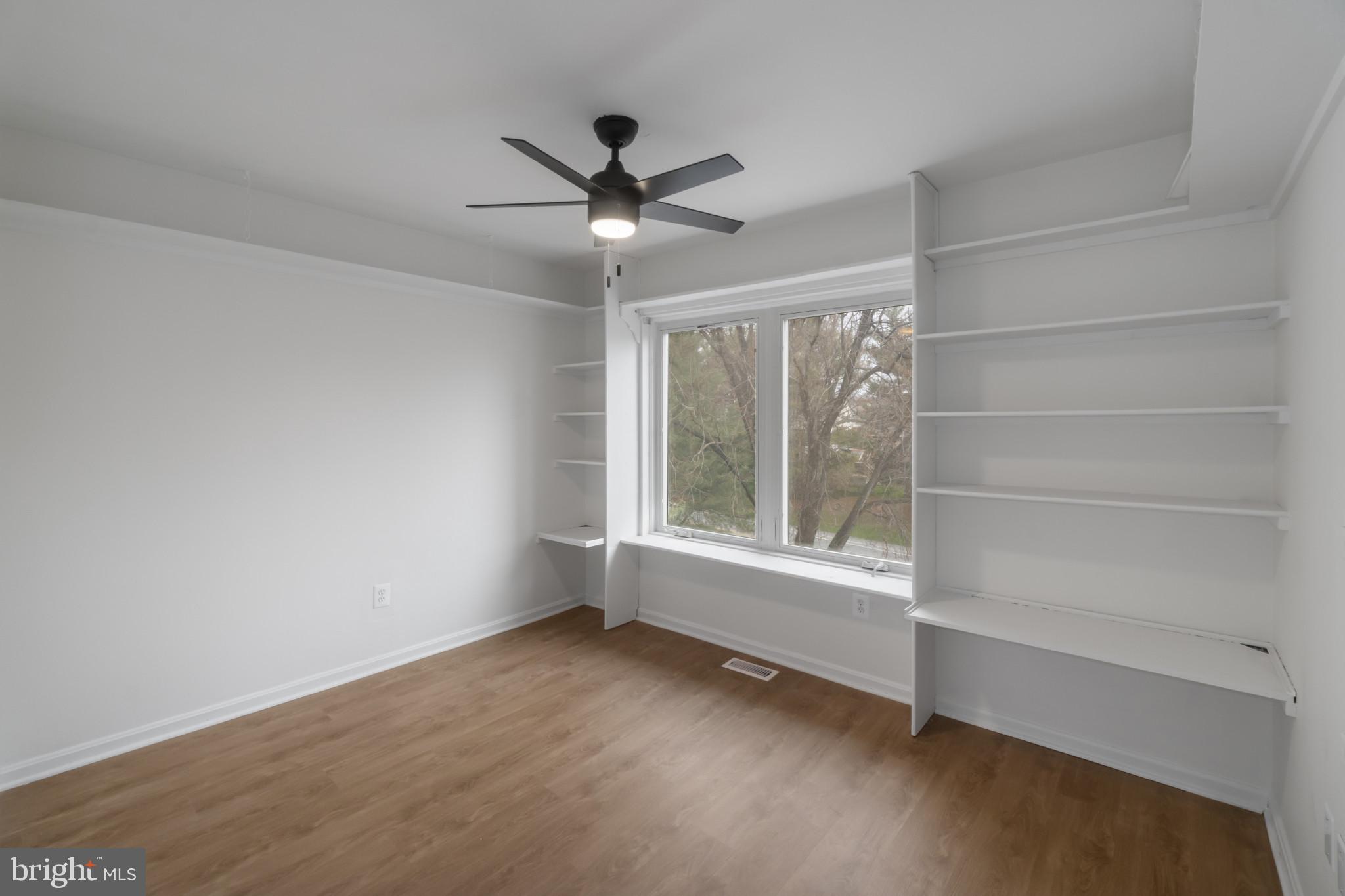 CONSTANT BRANCH - Residential