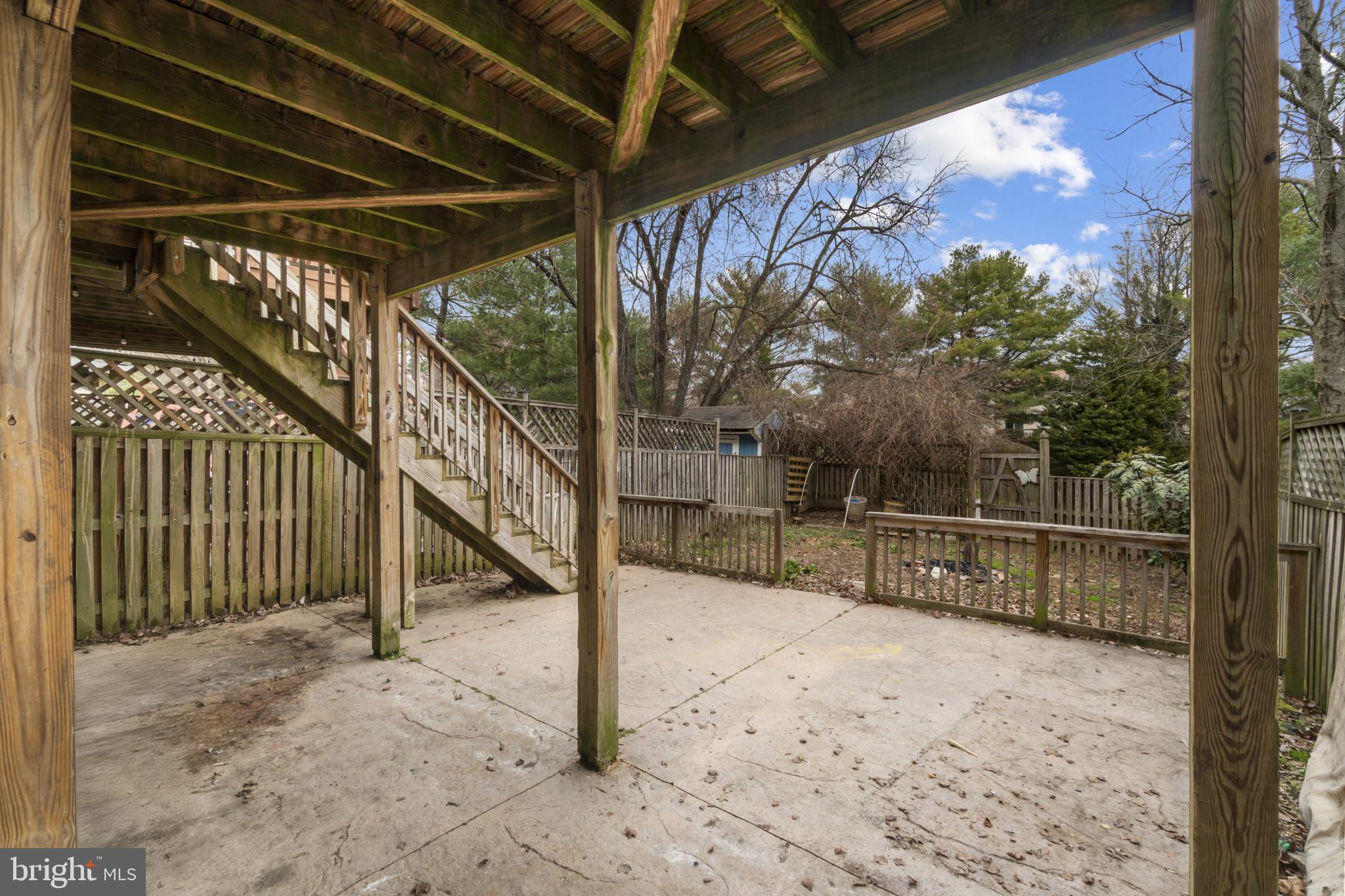 CONSTANT BRANCH - Residential