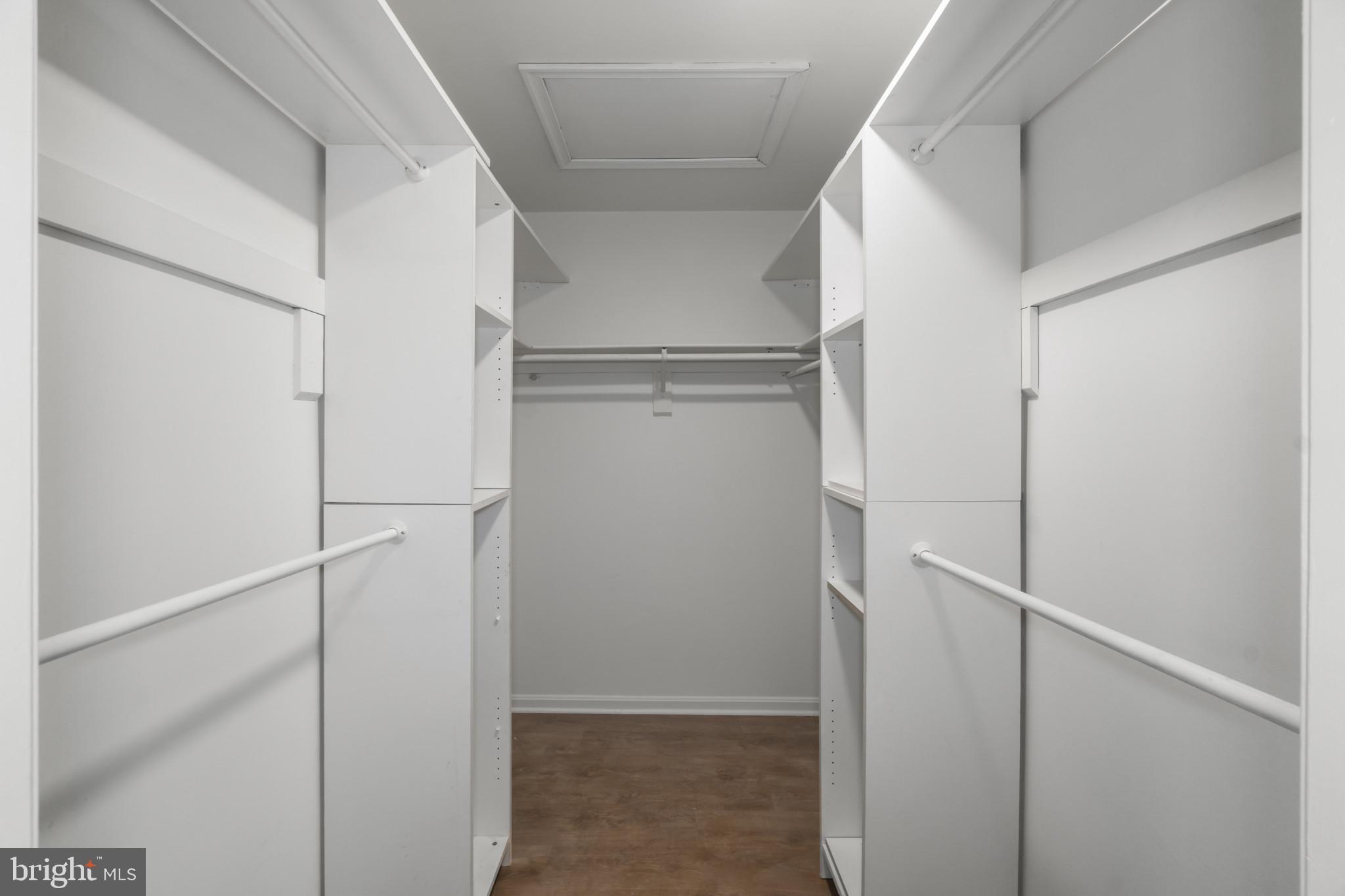 CONSTANT BRANCH - Residential