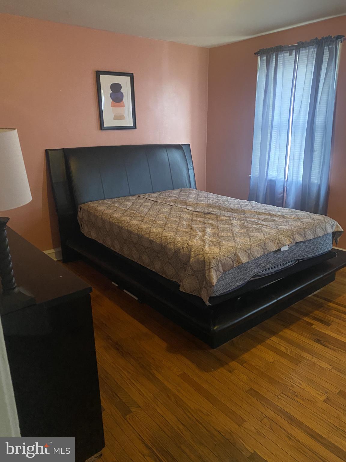 PHILADELPHIA (NORTHEAST) - Residential