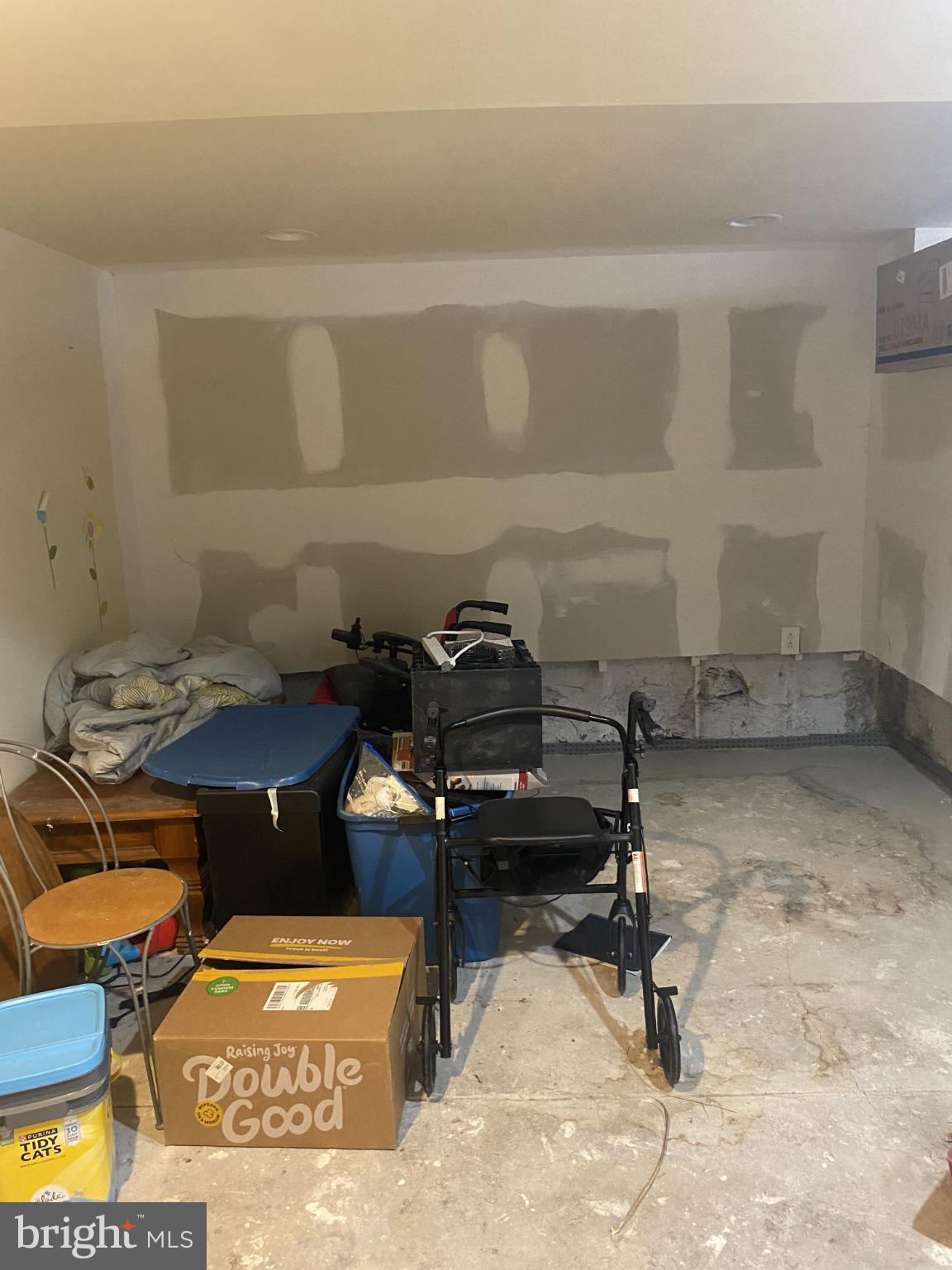 PHILADELPHIA (NORTHEAST) - Residential