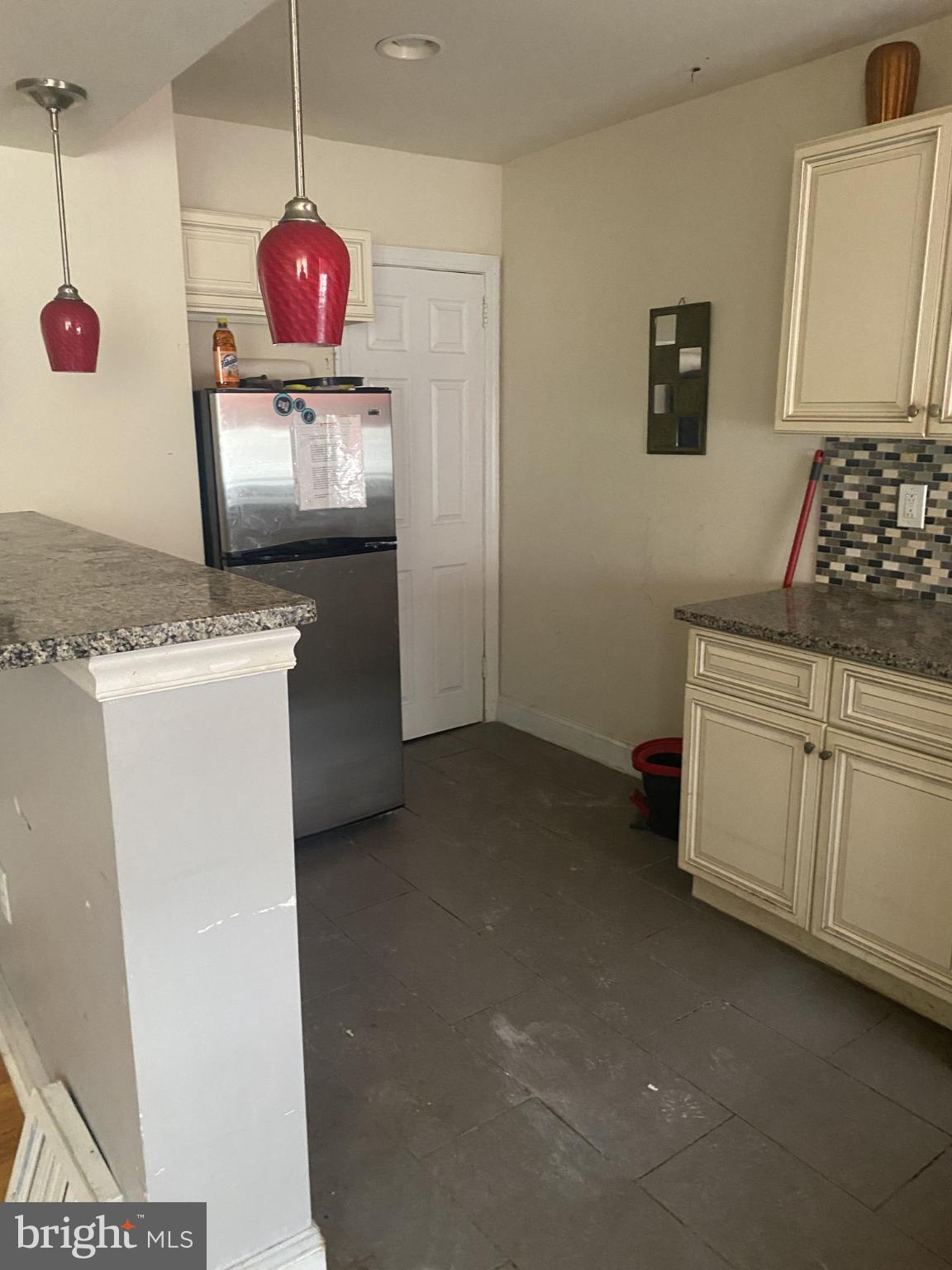 PHILADELPHIA (NORTHEAST) - Residential